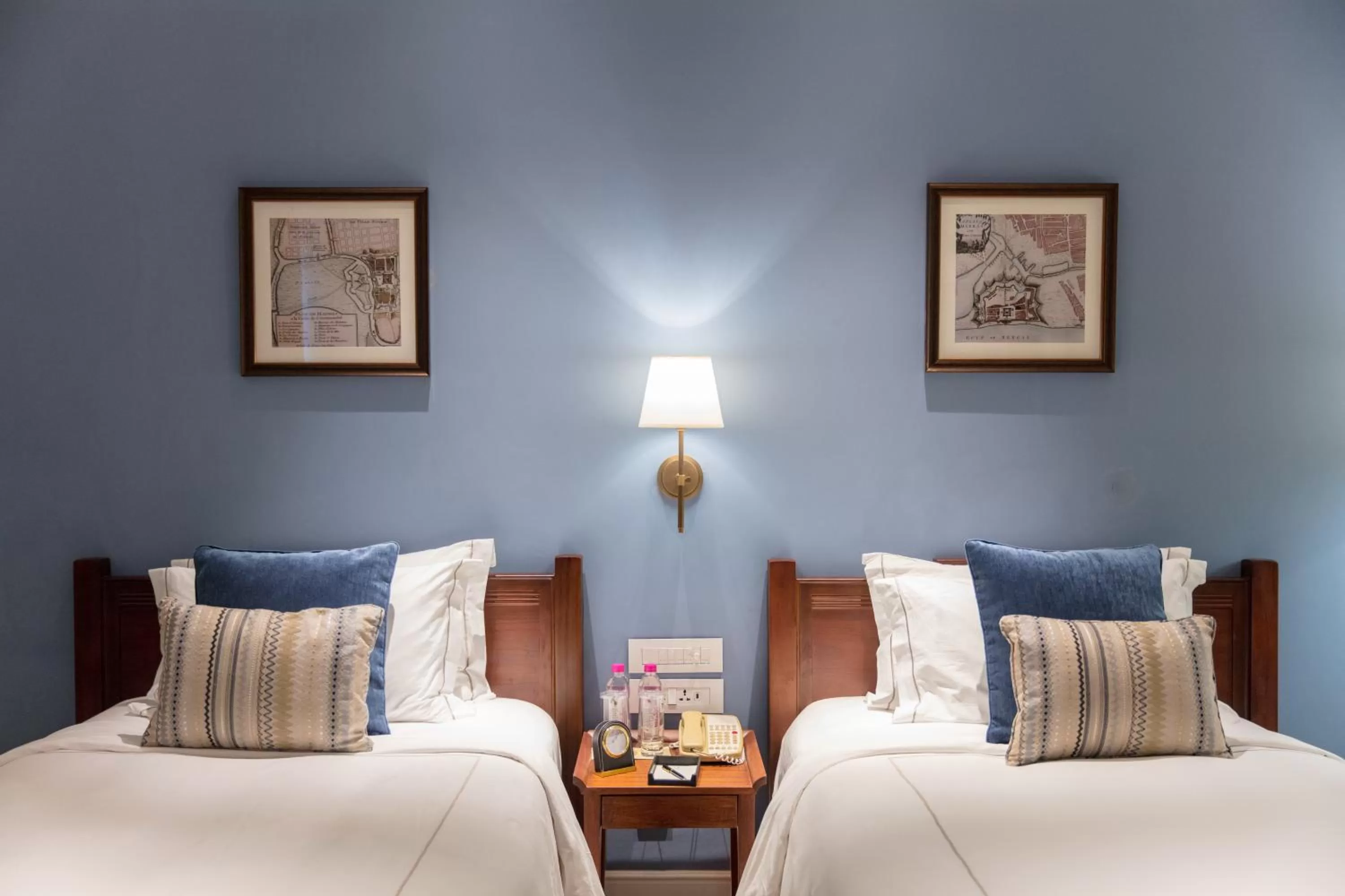 Heritage Room Twin Bed - single occupancy in Taj Connemara, Chennai