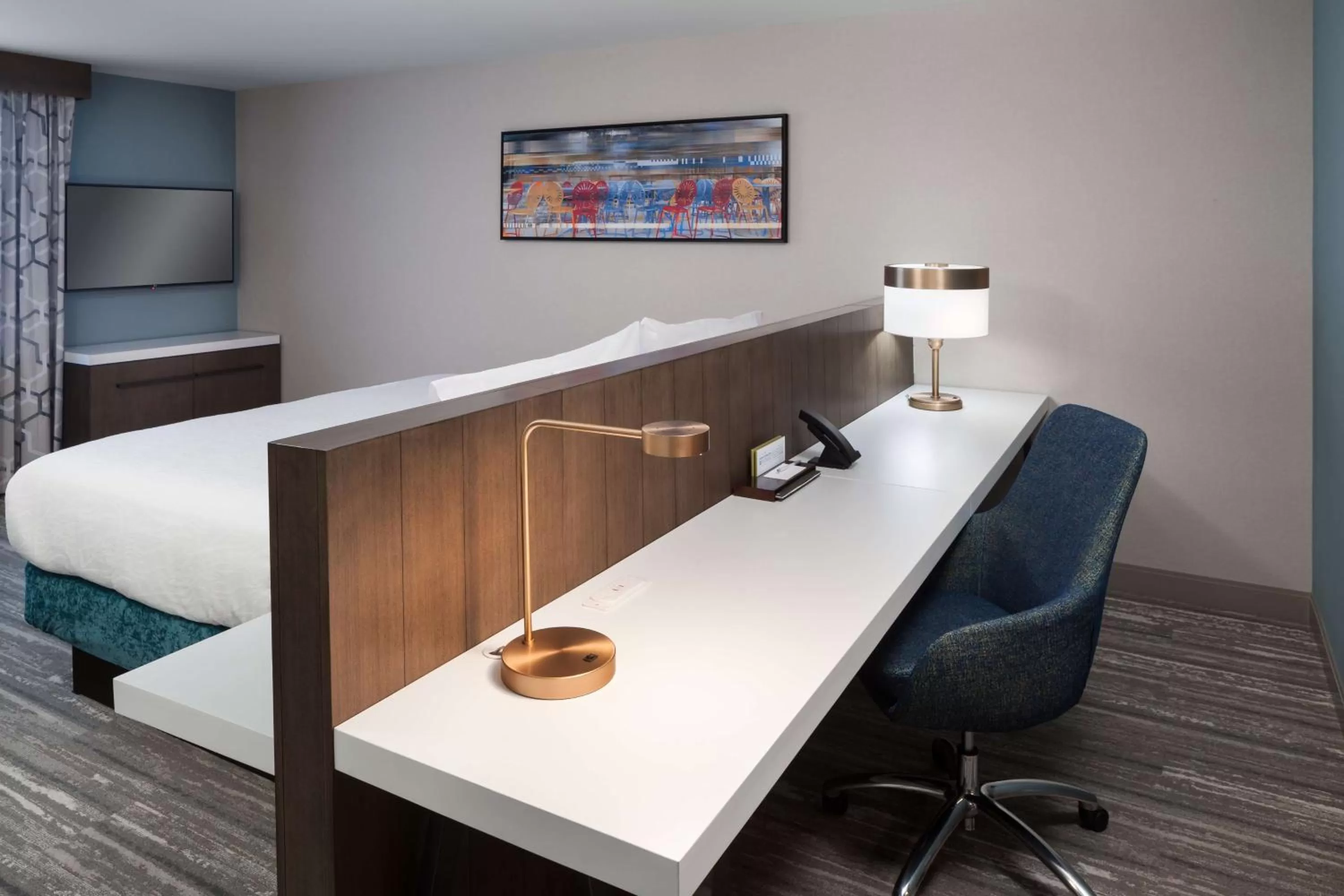 Deluxe King Room in Hilton Garden Inn Madison Downtown, WI