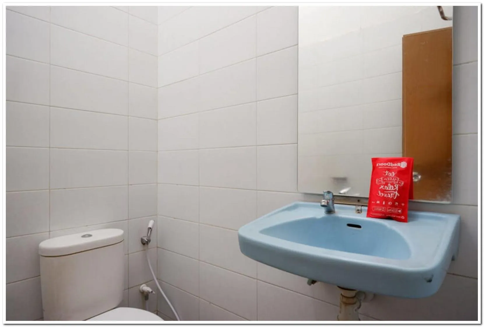 Superior Twin Room in RedDoorz @ Prawirotaman