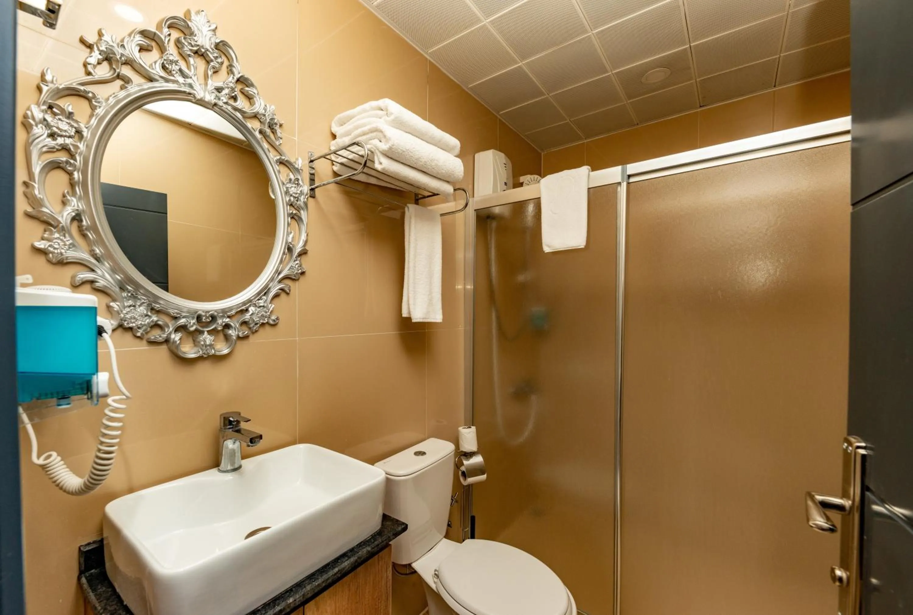 Superior Suite in Linda Expo Palace