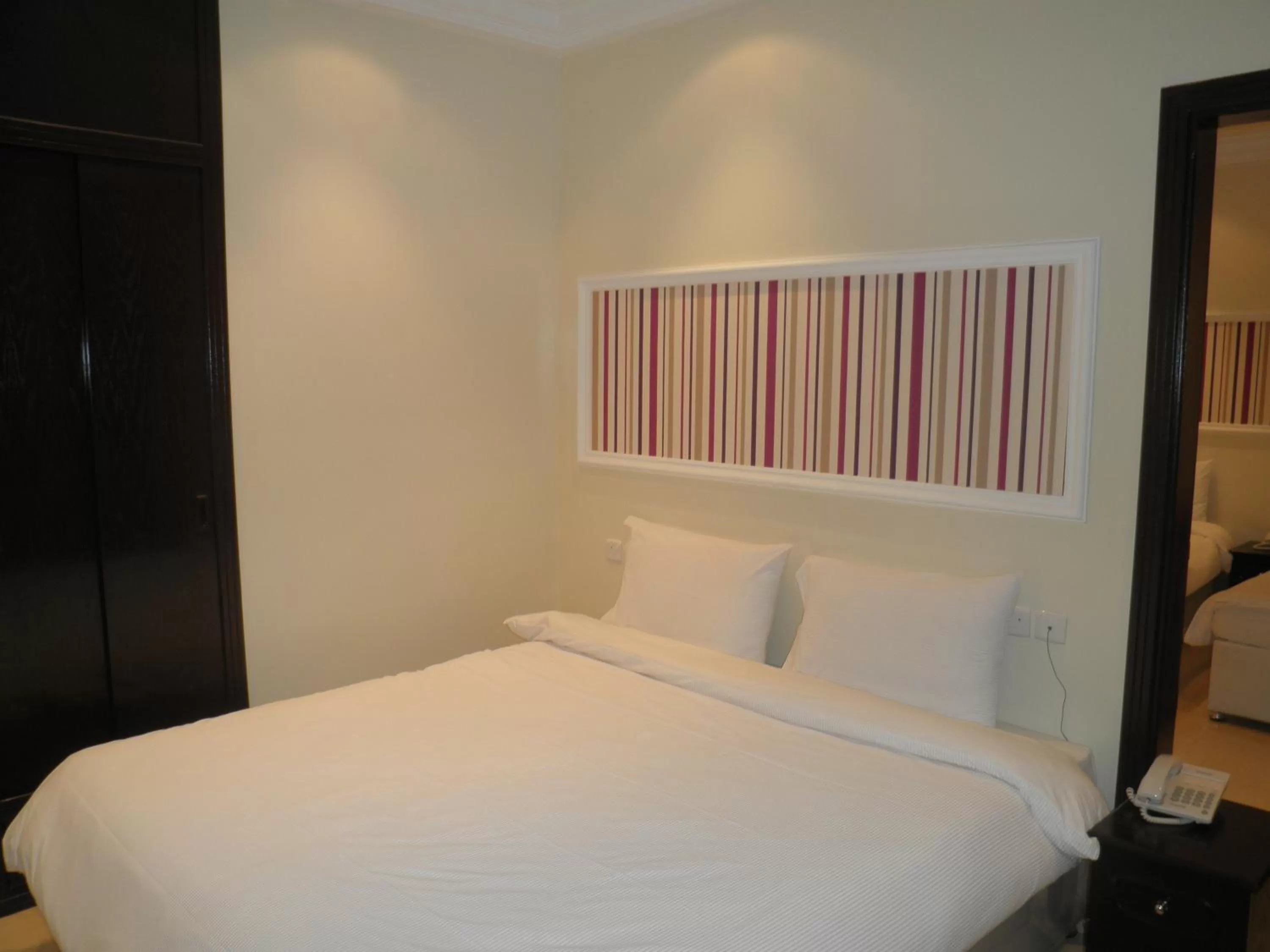 Deluxe Studio (4 Adults + 2 Children) in Marina Royal Hotel Suites