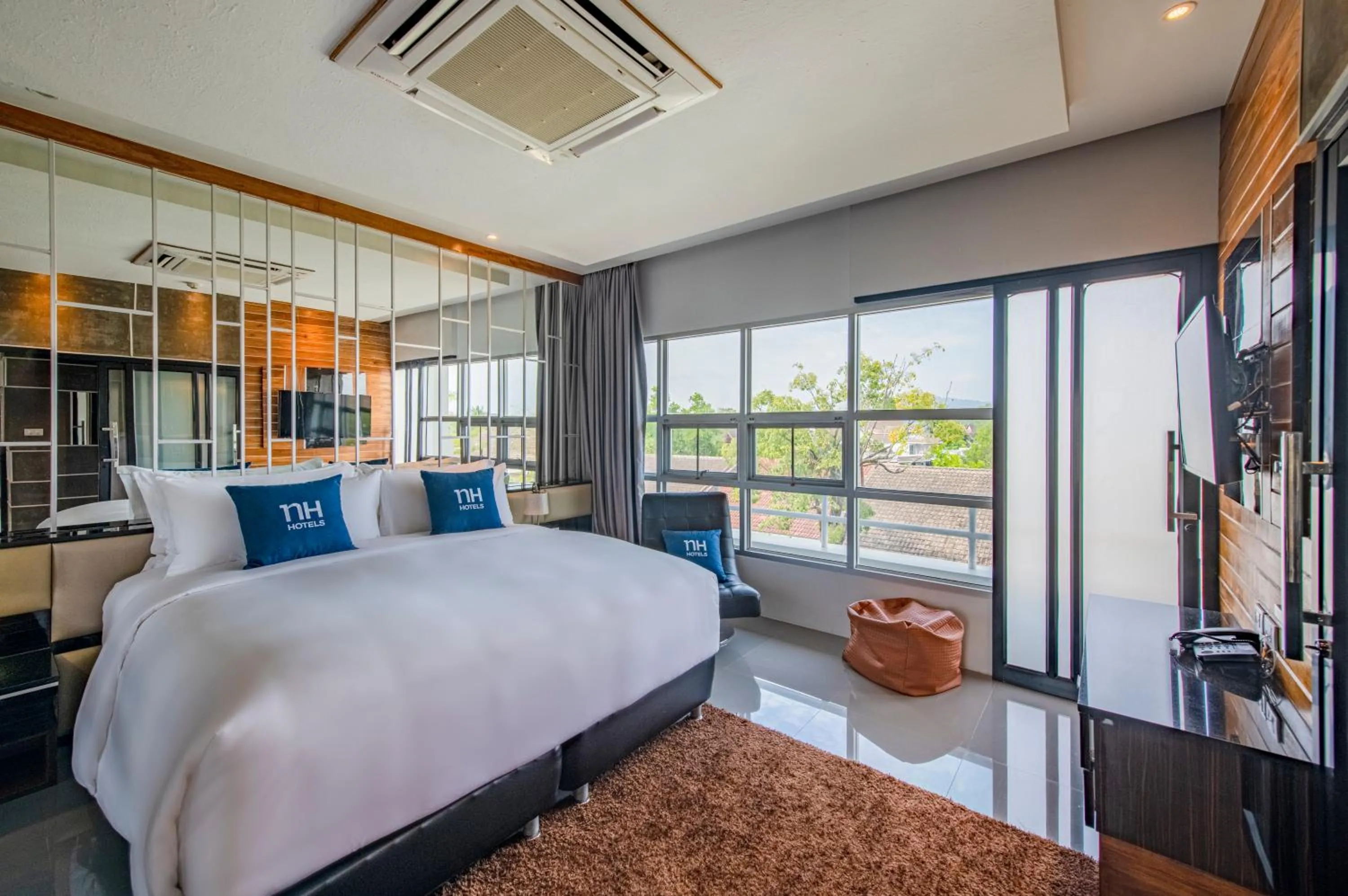Marina Two Bedroom Suite in NH Boat Lagoon Phuket Resort
