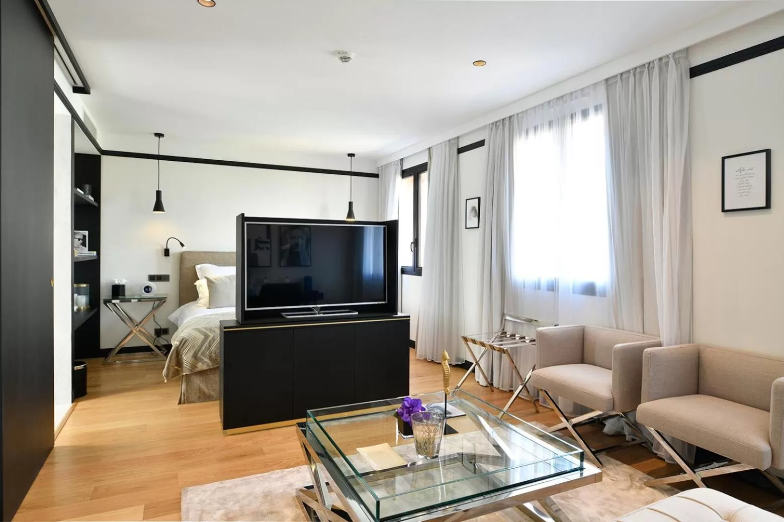 Deluxe Suite with Sea View in Hôtel Restaurant le Touring - Teritoria