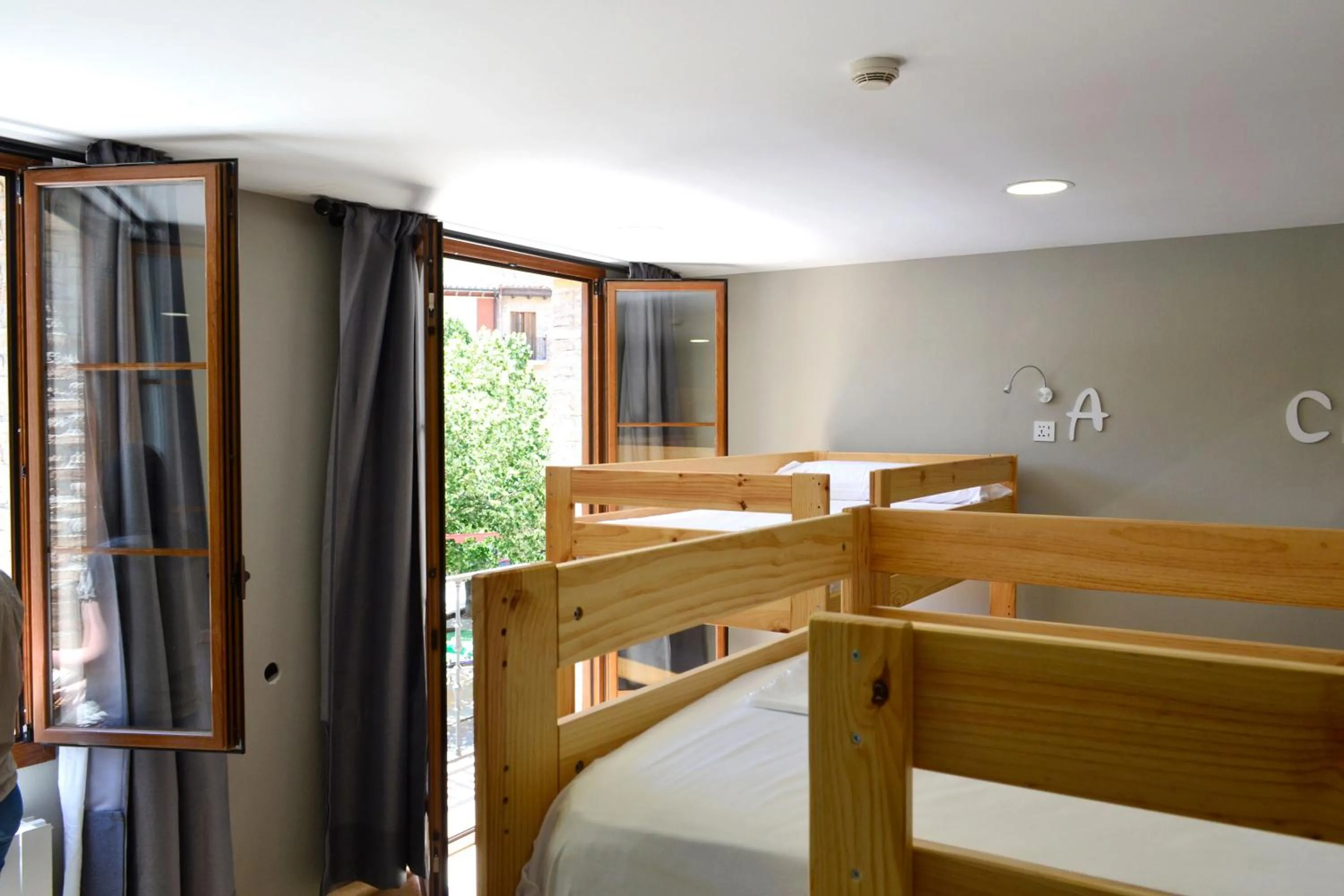 Bunk Bed in 6-Mixed Dormitory Room in Alda Estella Hostel
