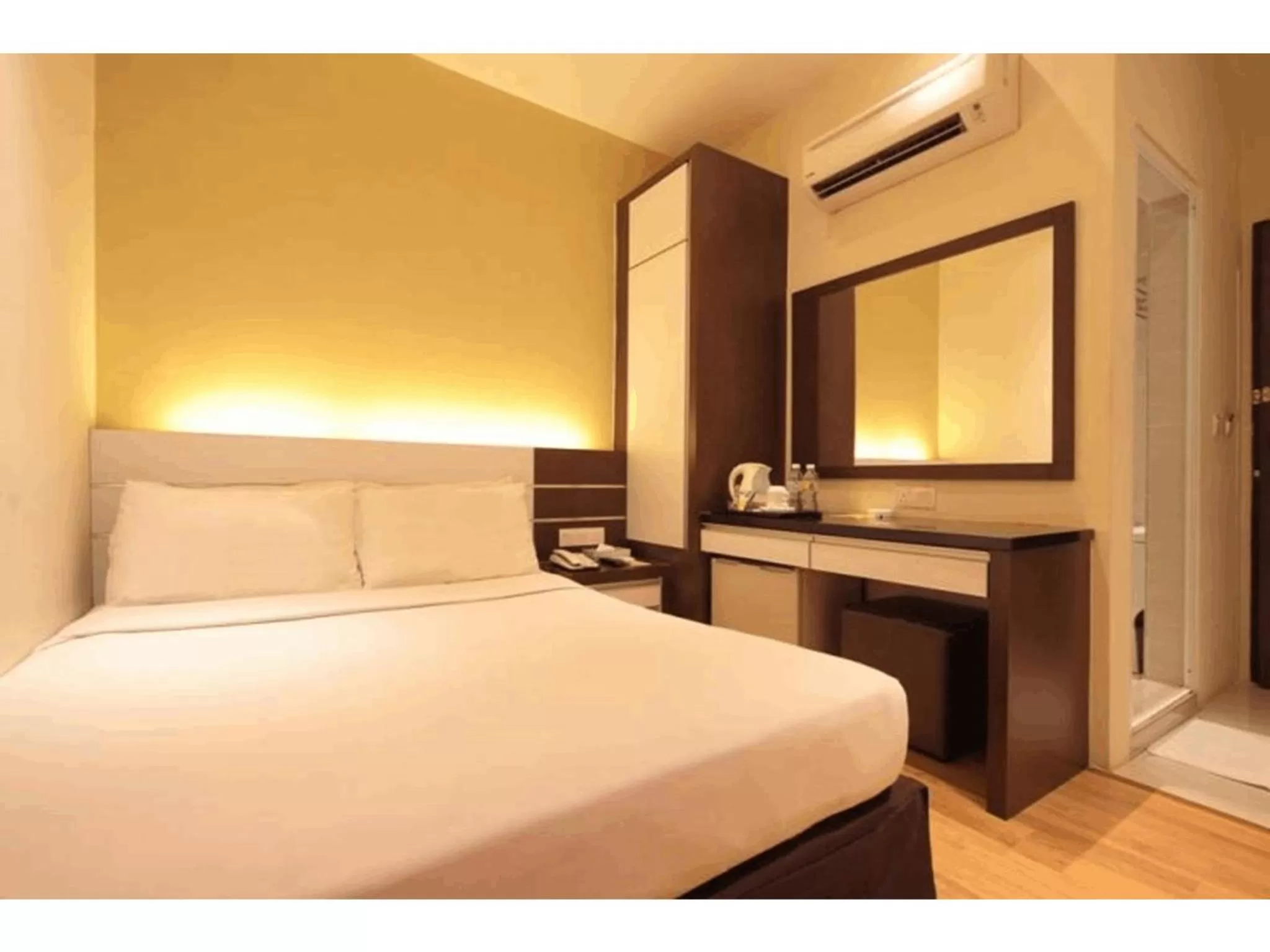 Economy Double Room ( Without Window)  in The V Hotel