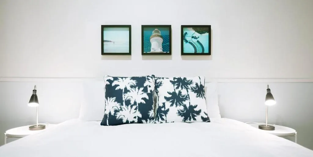 Family Two-Bedroom Bungalow - single occupancy in Hibiscus Motel