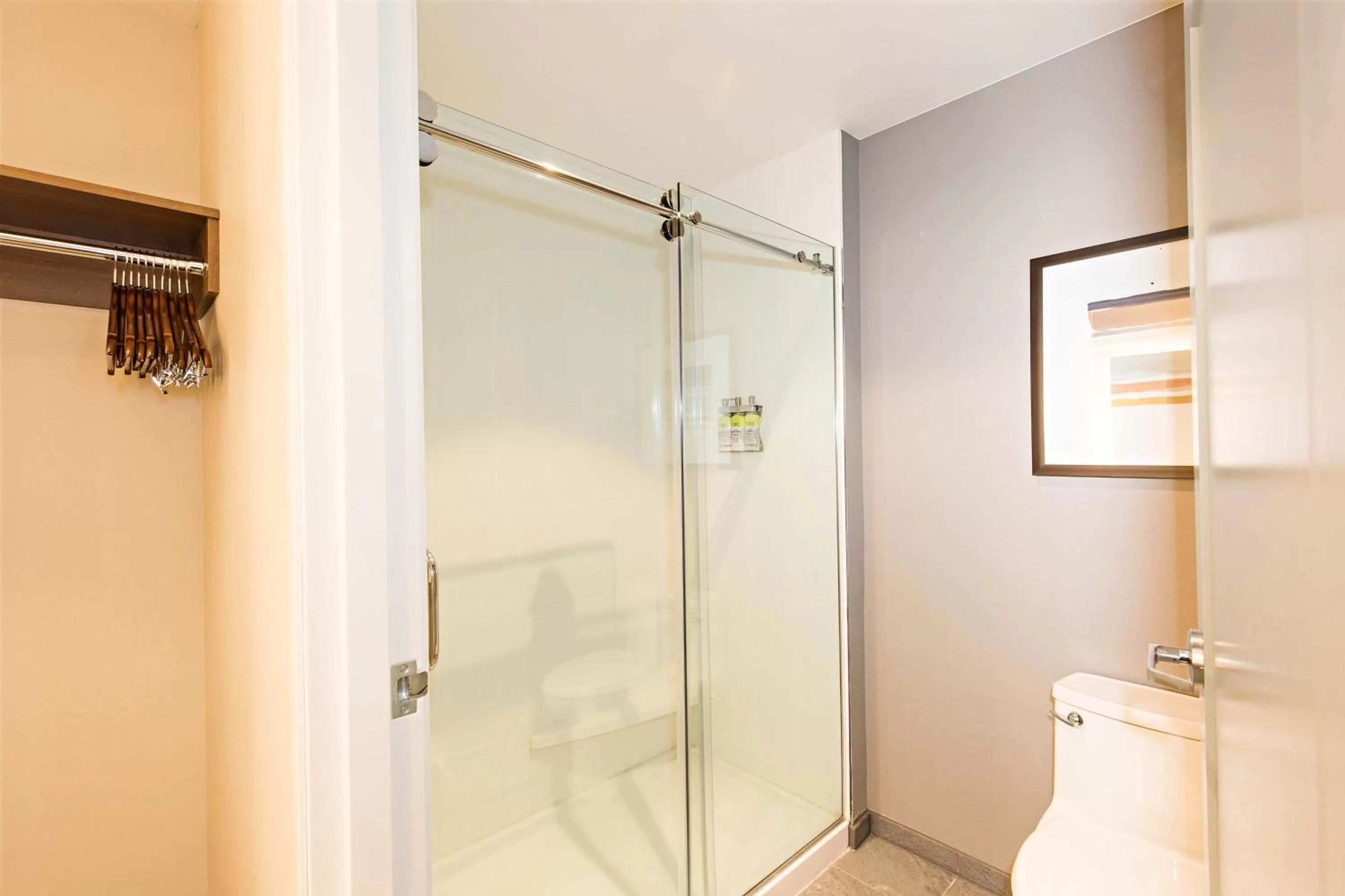 Queen Suite - Hearing Accessible in Staybridge Suites - Denver North - Thornton by IHG