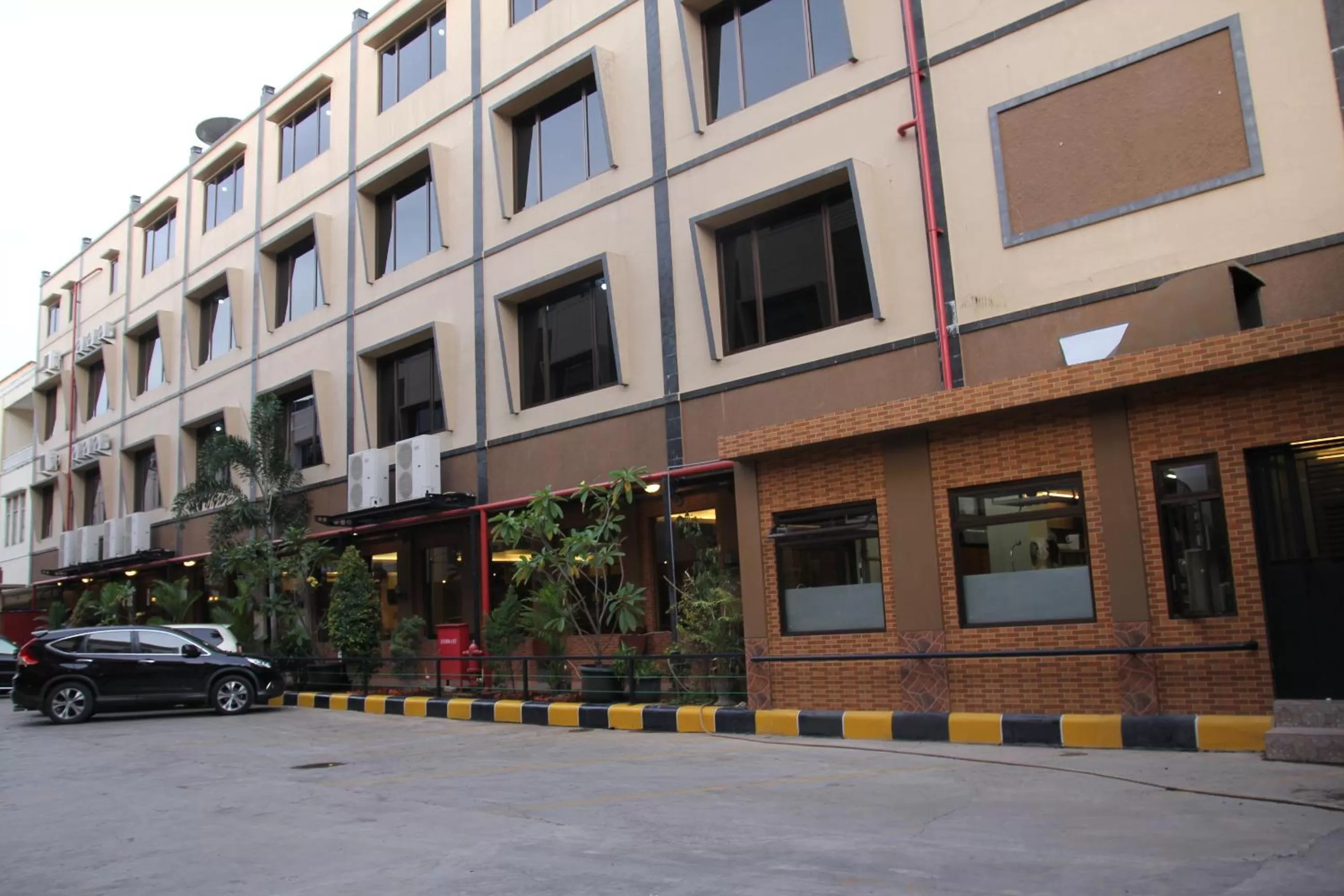 Sans Vibes Joe Hotel Soekarno Hatta Airport