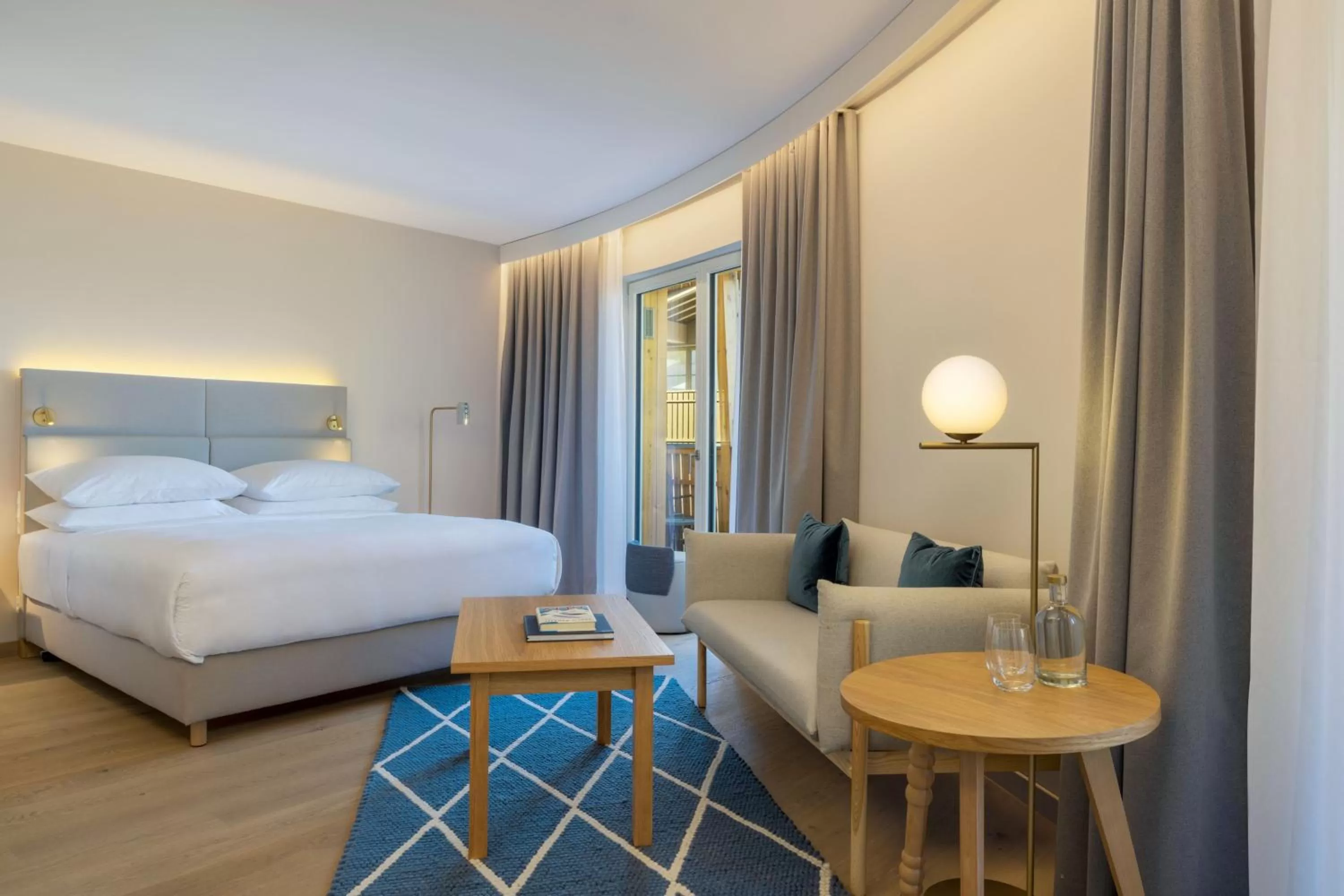 Deluxe King Room with Balcony in Caro & Selig, Tegernsee, Autograph Collection