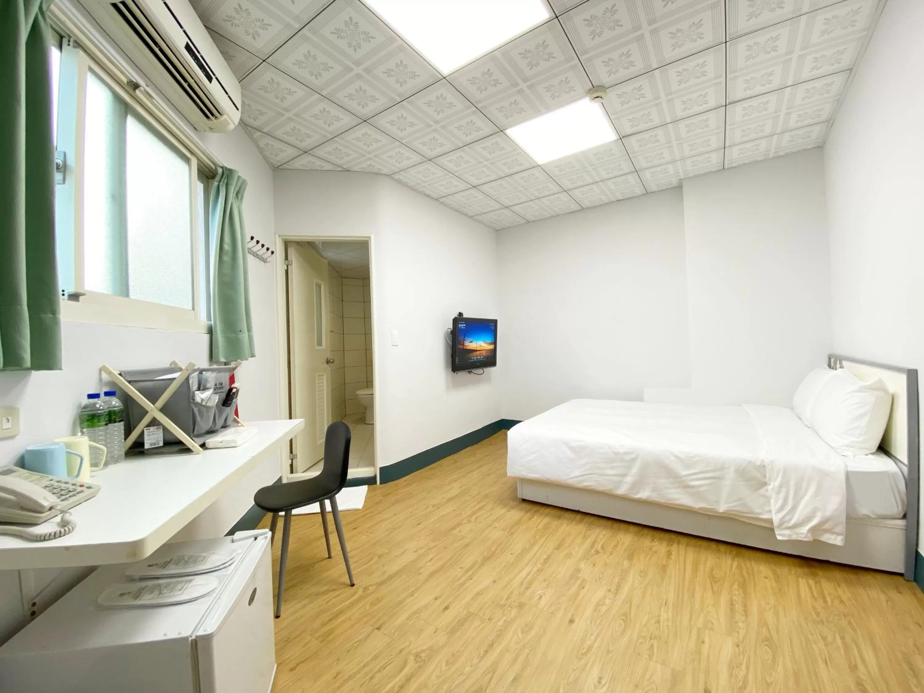 Deluxe Double Room in SharonInn閒雲小居會館