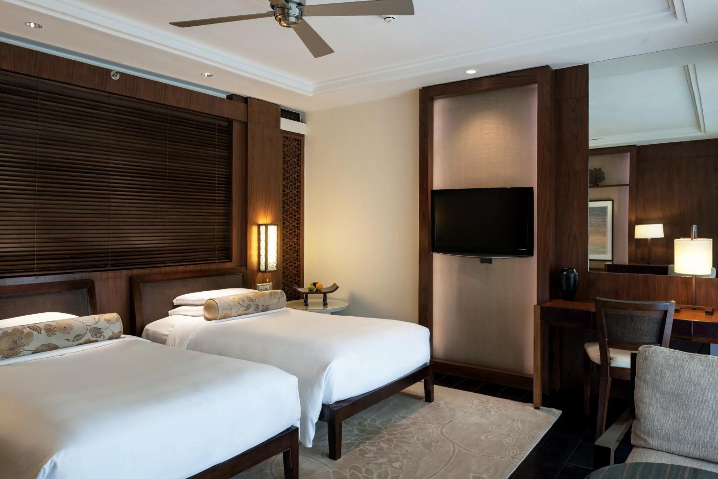 Twin Room with Balcony and Garden View in Grand Hyatt Goa