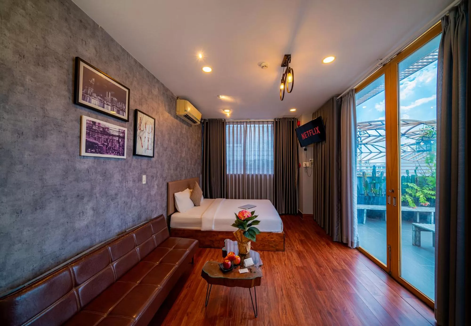 Queen Room with Garden View in Cactusland Boutique Hotel