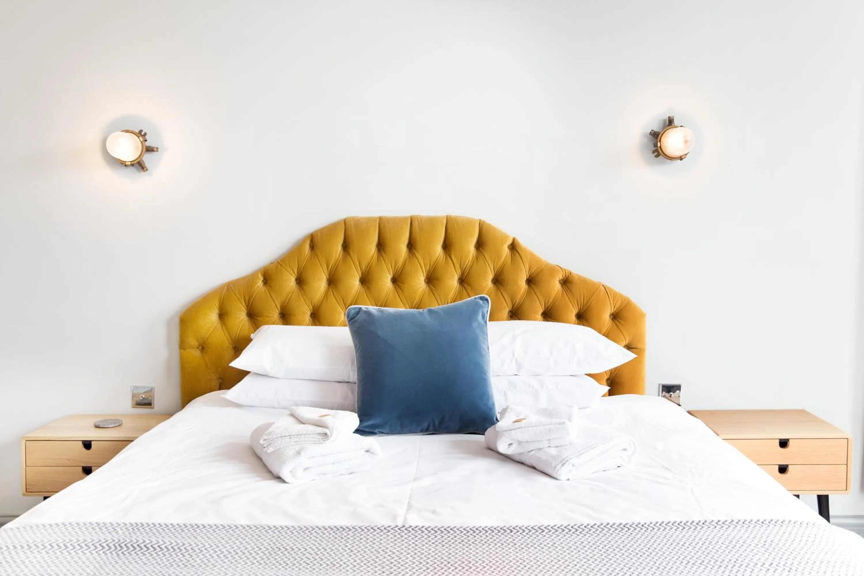 Deluxe Family Room with Garden View in The Lerryn