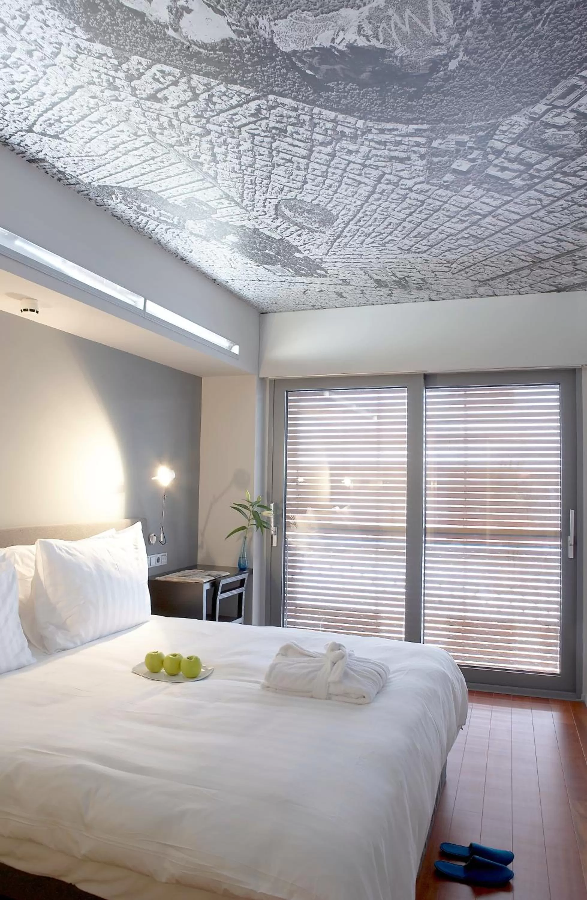 Superior Room in Periscope