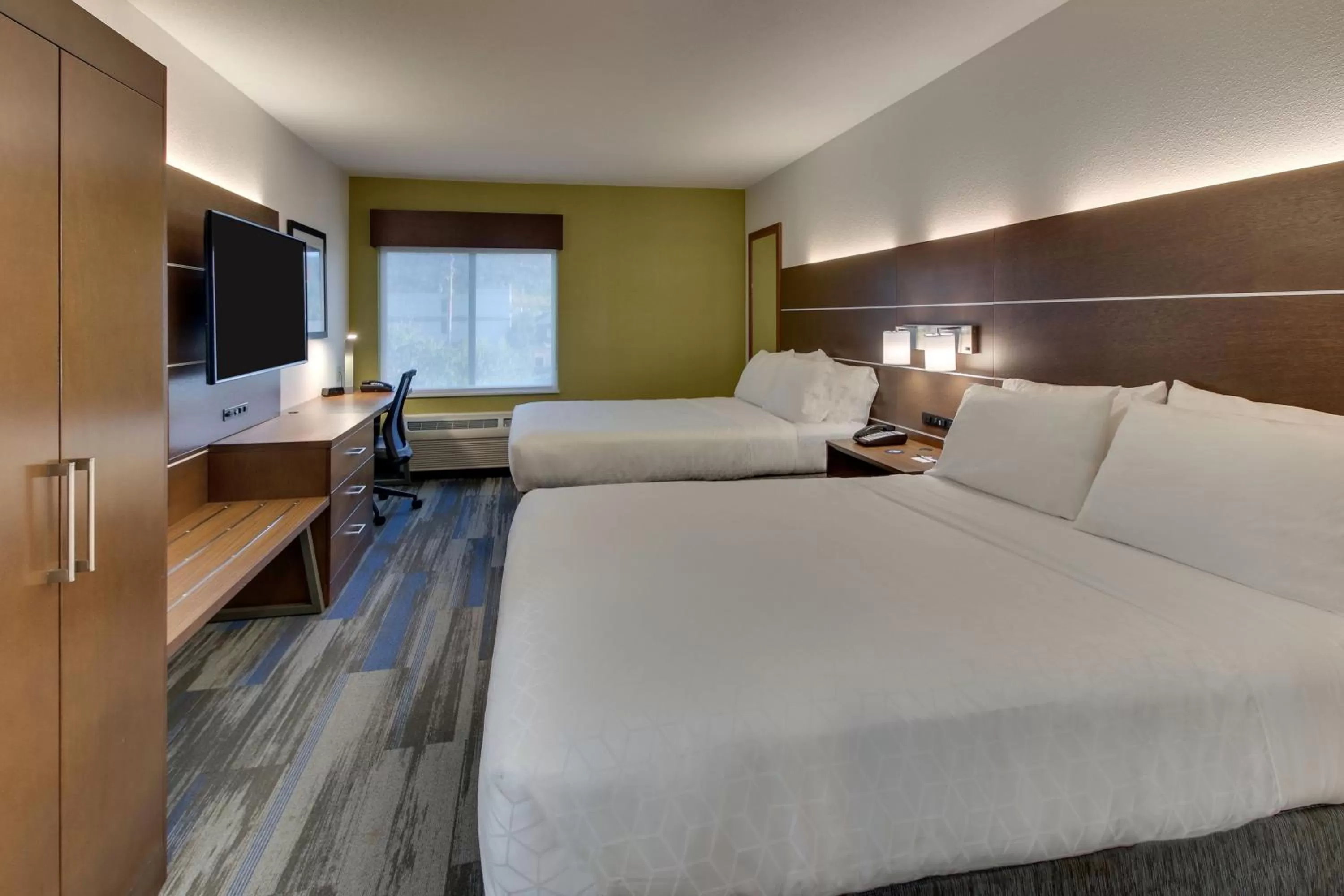 Standard Queen Room with Two Queen Beds - Top Floor in Holiday Inn Express Fishkill-Mid Hudson Valley by IHG
