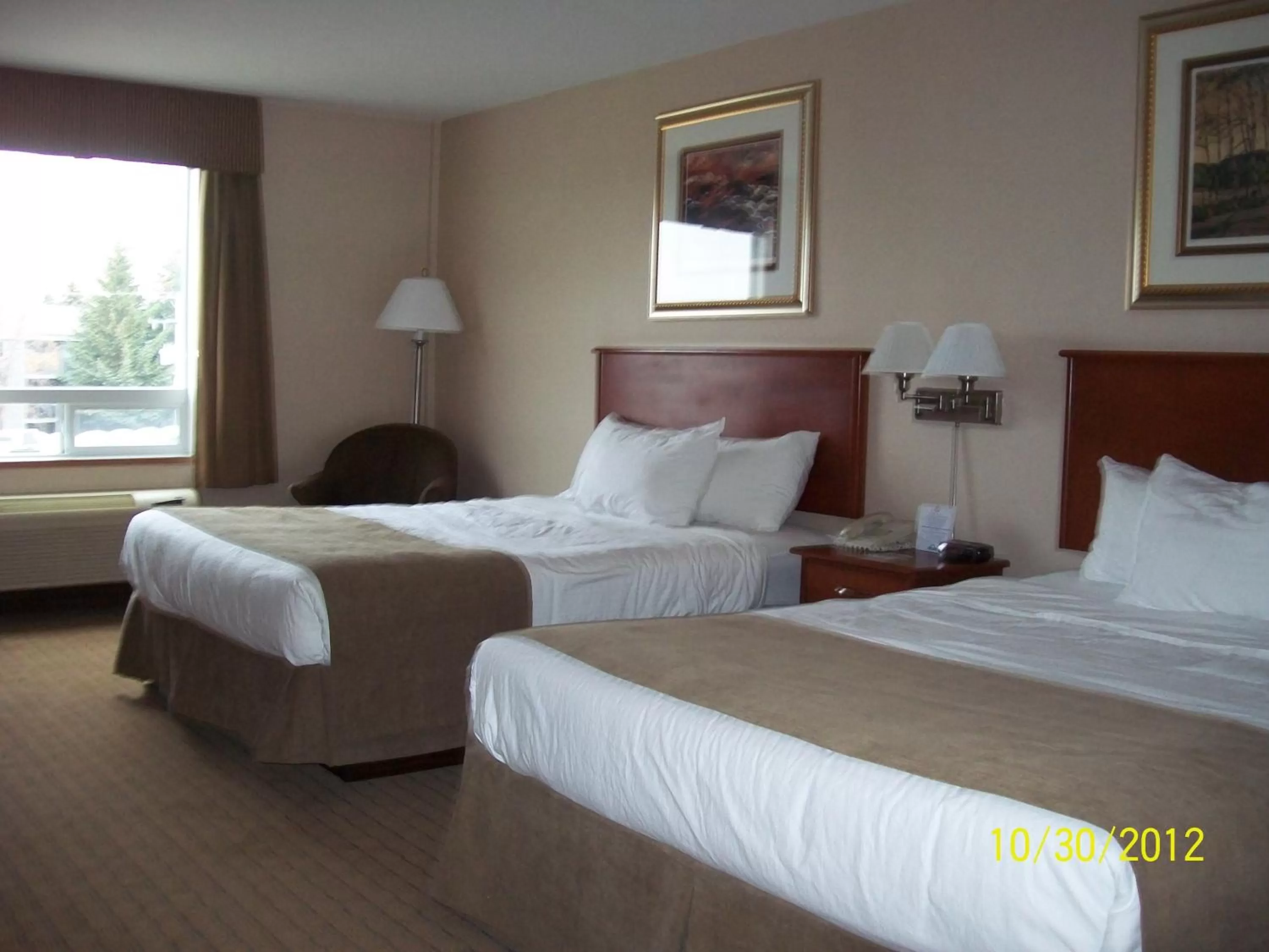 Queen Room with Two Queen Beds - Non-Smoking in Days Inn by Wyndham Moose Jaw
