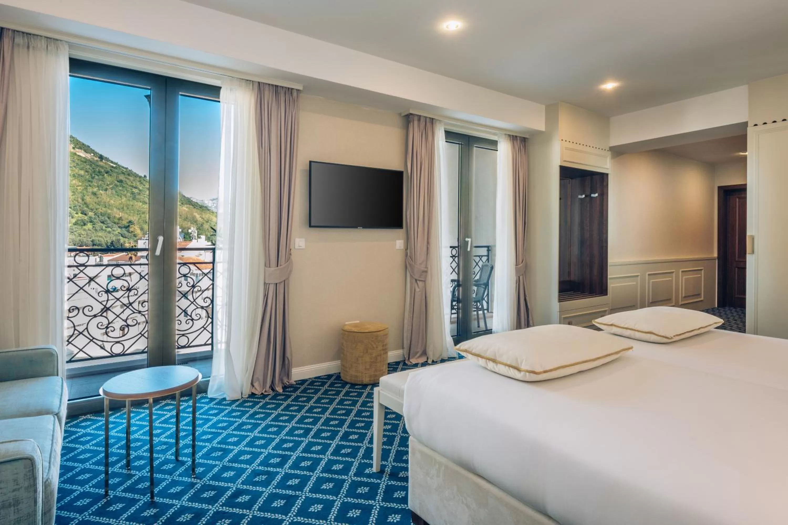 Superior Twin Room in Iberostar Waves Slavija