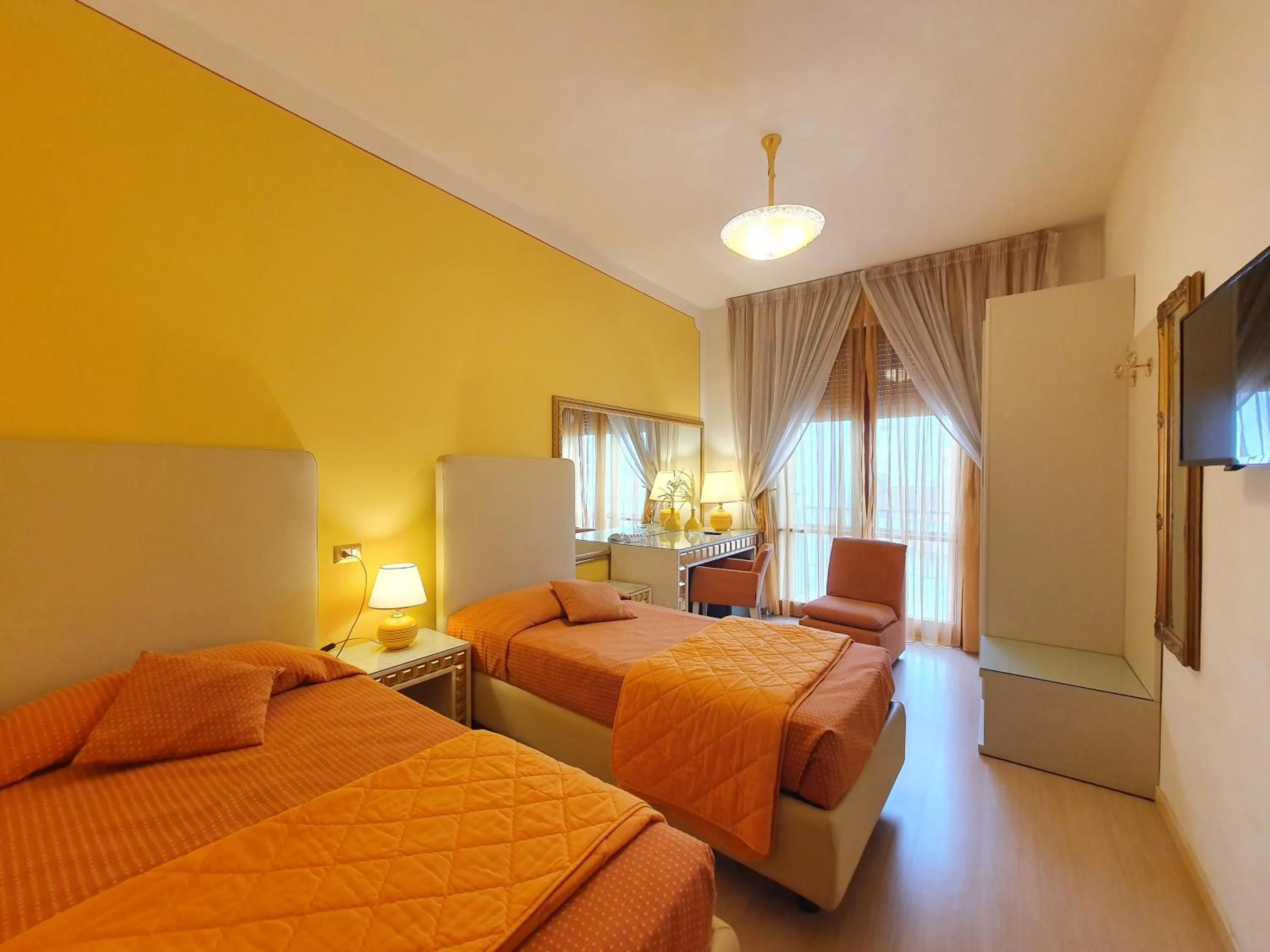 Superior Twin Room - single occupancy in Hotel Continentale
