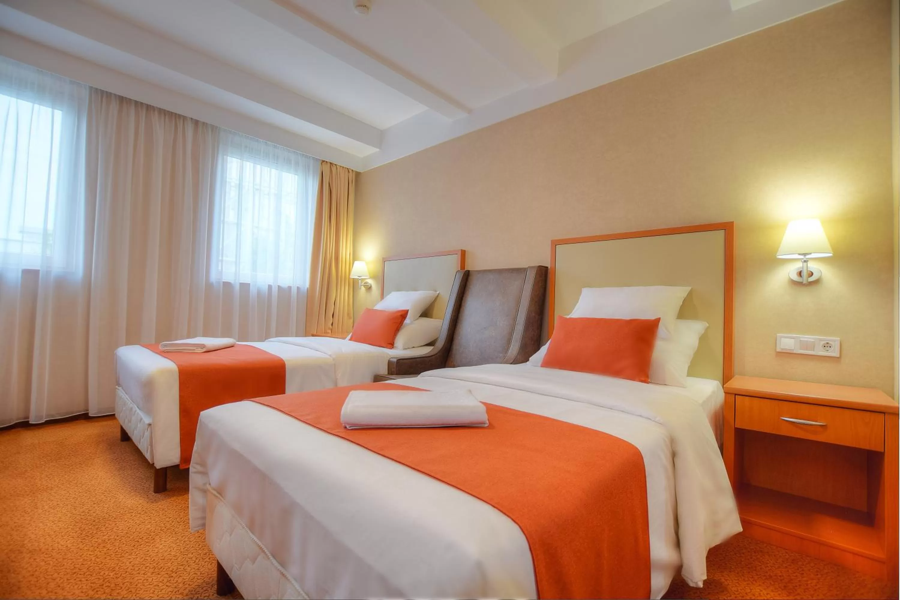 Standard Twin Room in Anna Hotel