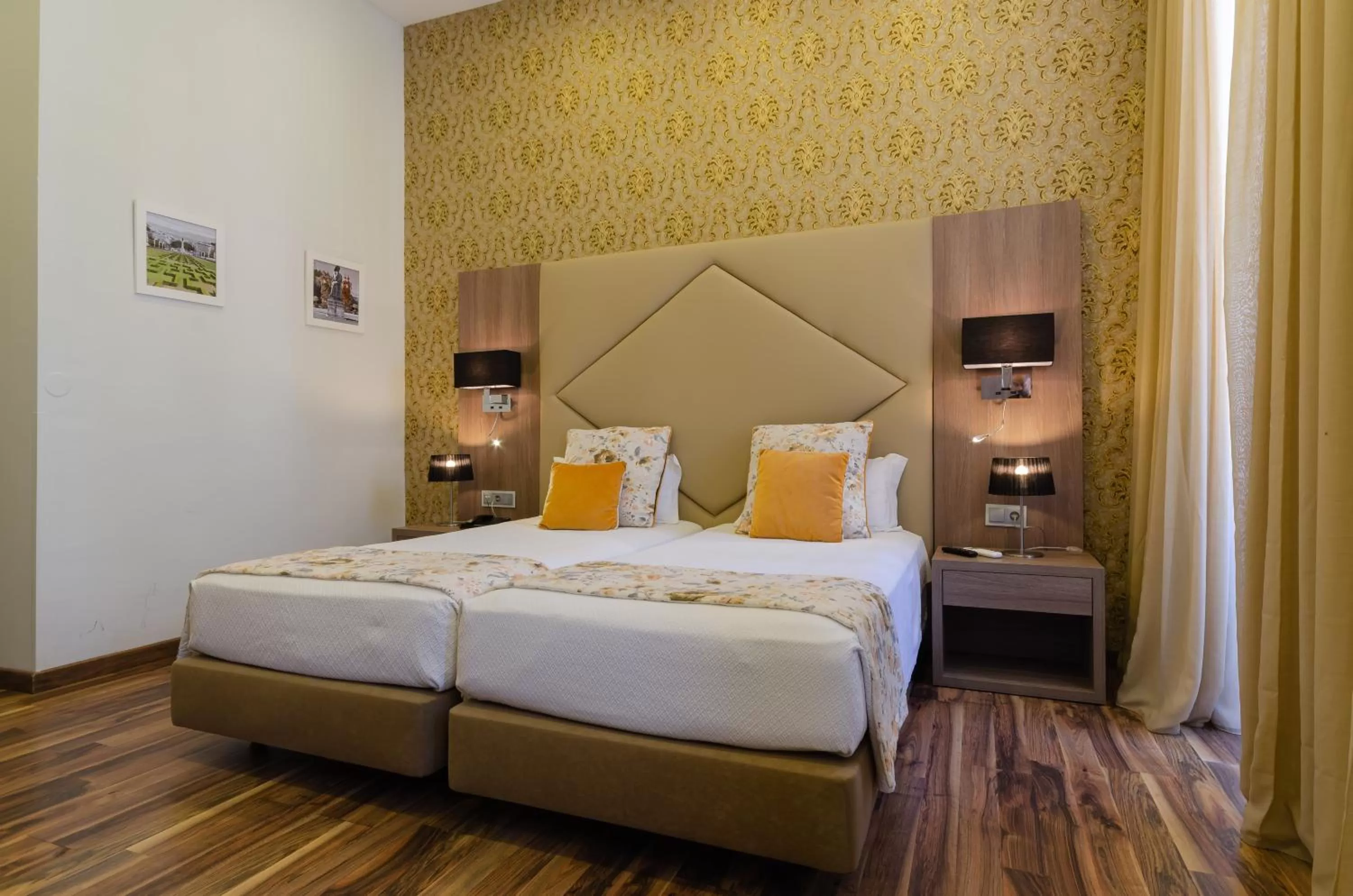 Superior Twin Room in Hotel INN Rossio