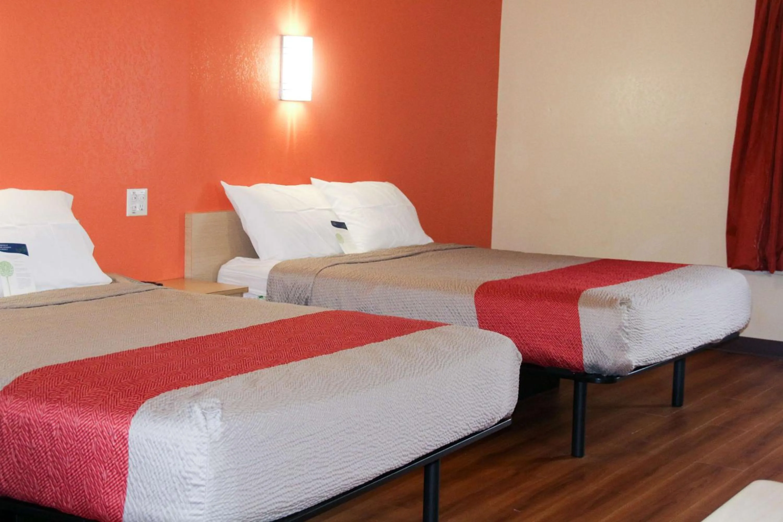 Queen Room with Two Queen Beds - Non-Smoking in Motel 6-Warwick, RI - Providence Airport - I-95