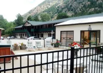 Facade/entrance in Georgetown Mountain Inn