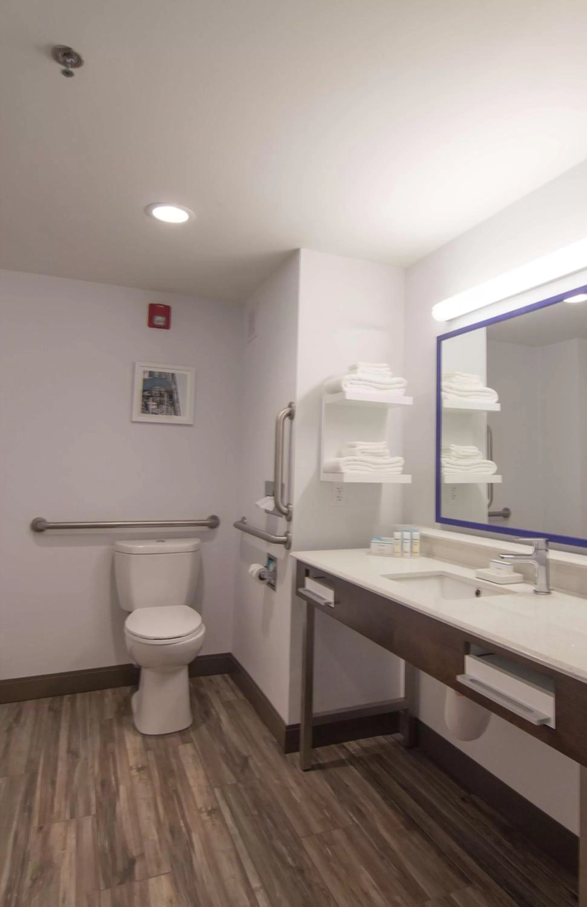 King Studio Suite - Mobility Access/Non-Smoking in Hampton Inn Medina