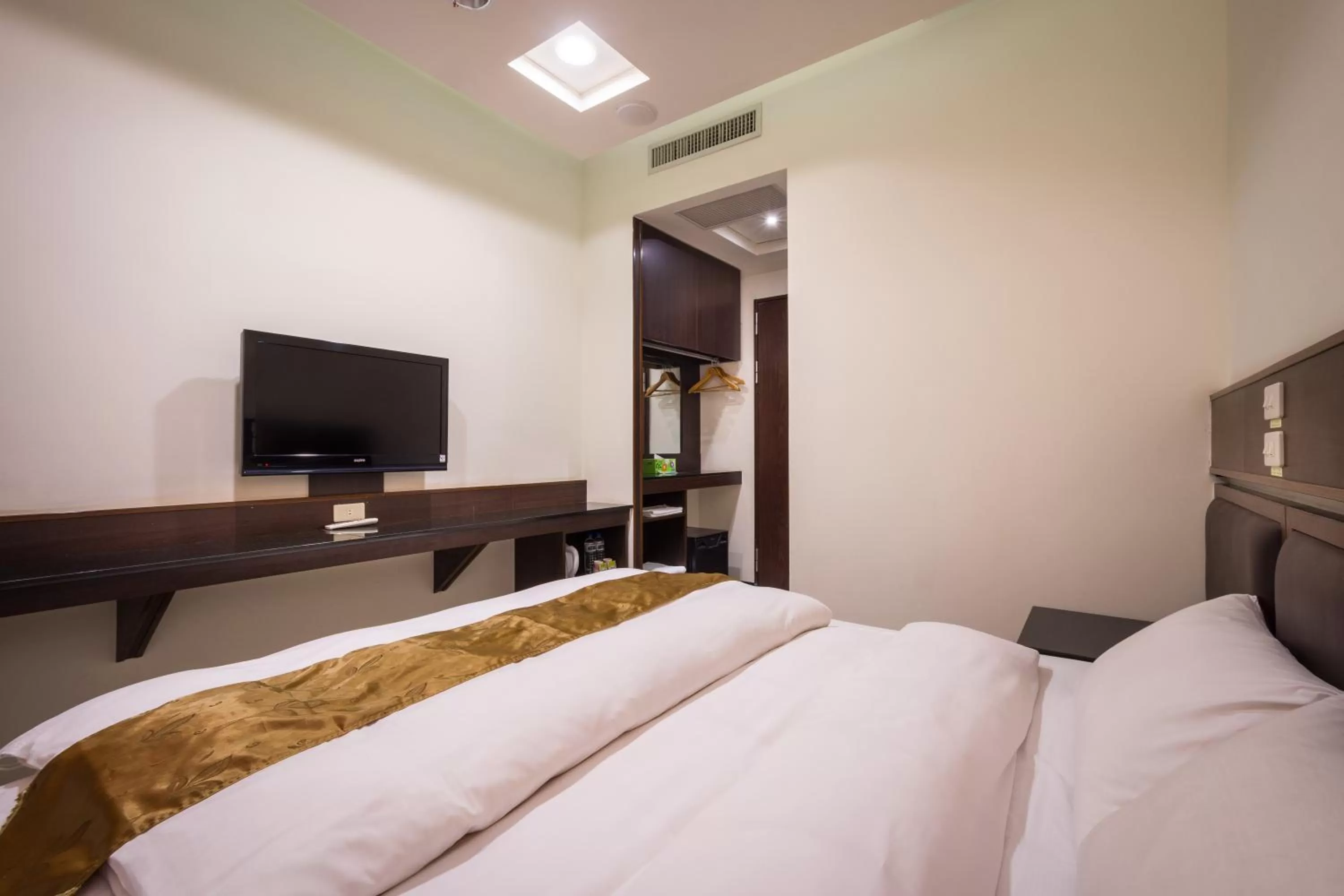 Standard Double Room in Twinstar Hotel