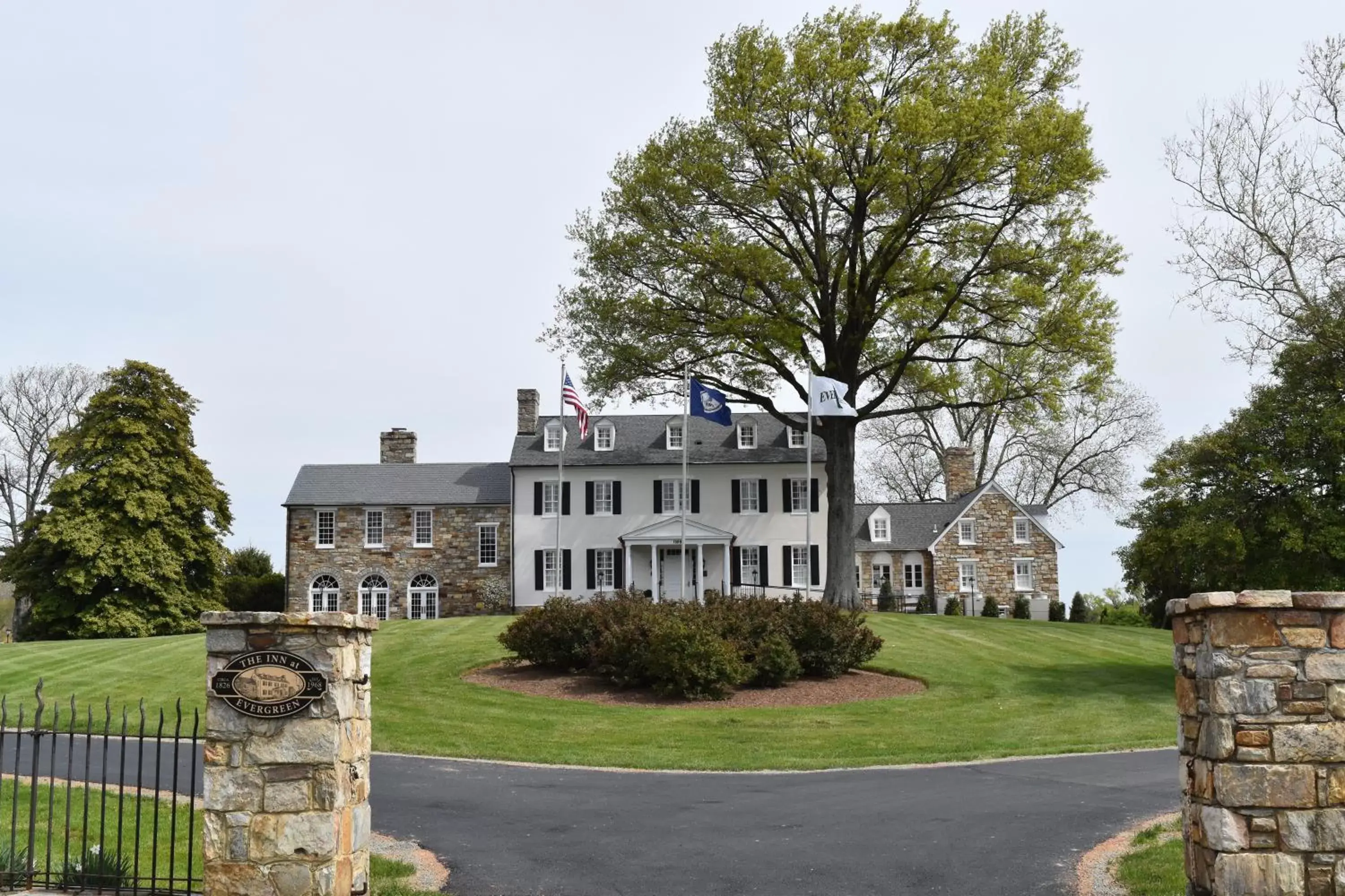 Inn at Evergreen Inn at Evergreen