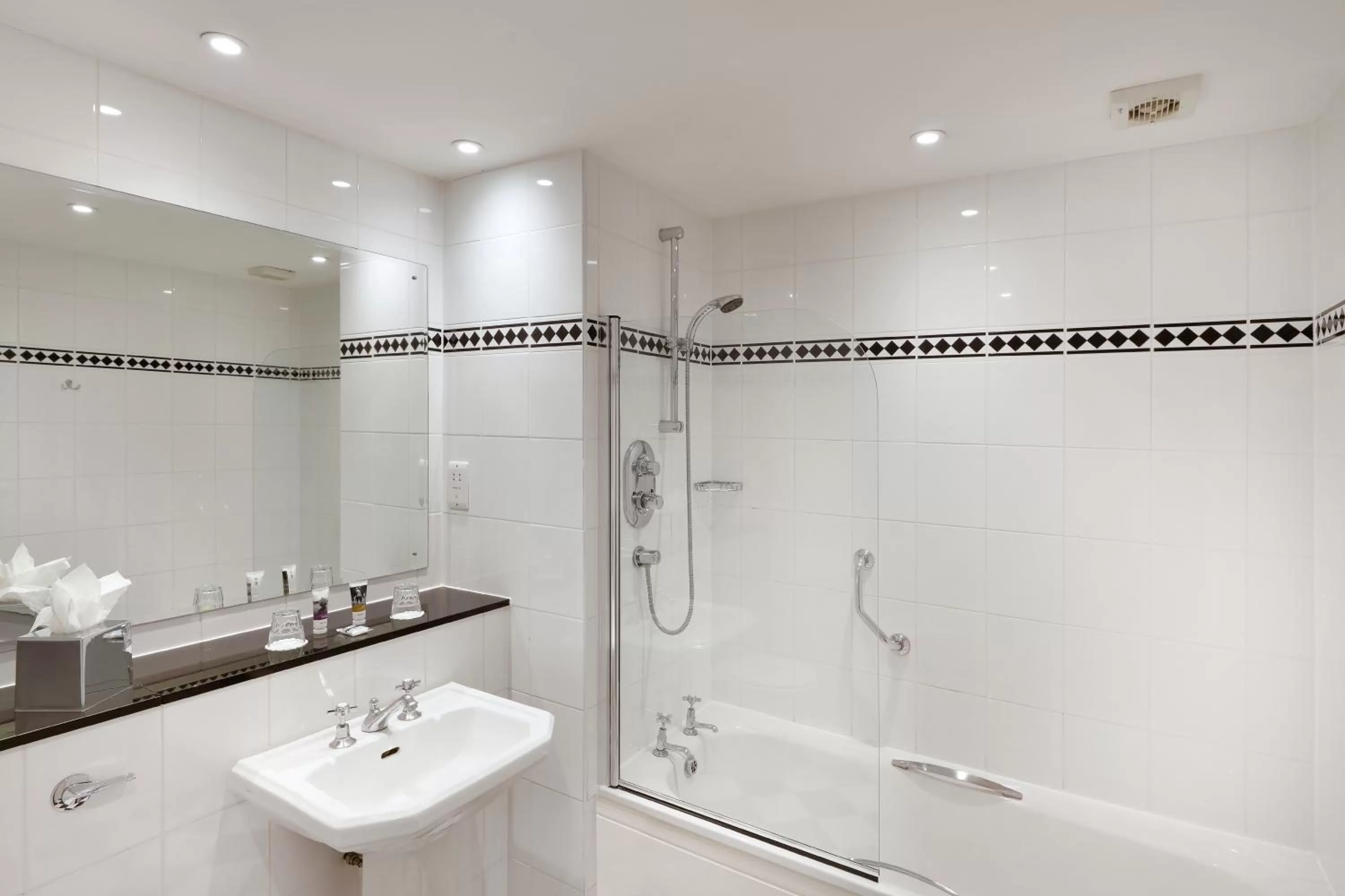 Triple Family Room in Mercure Manchester Norton Grange Hotel & Spa