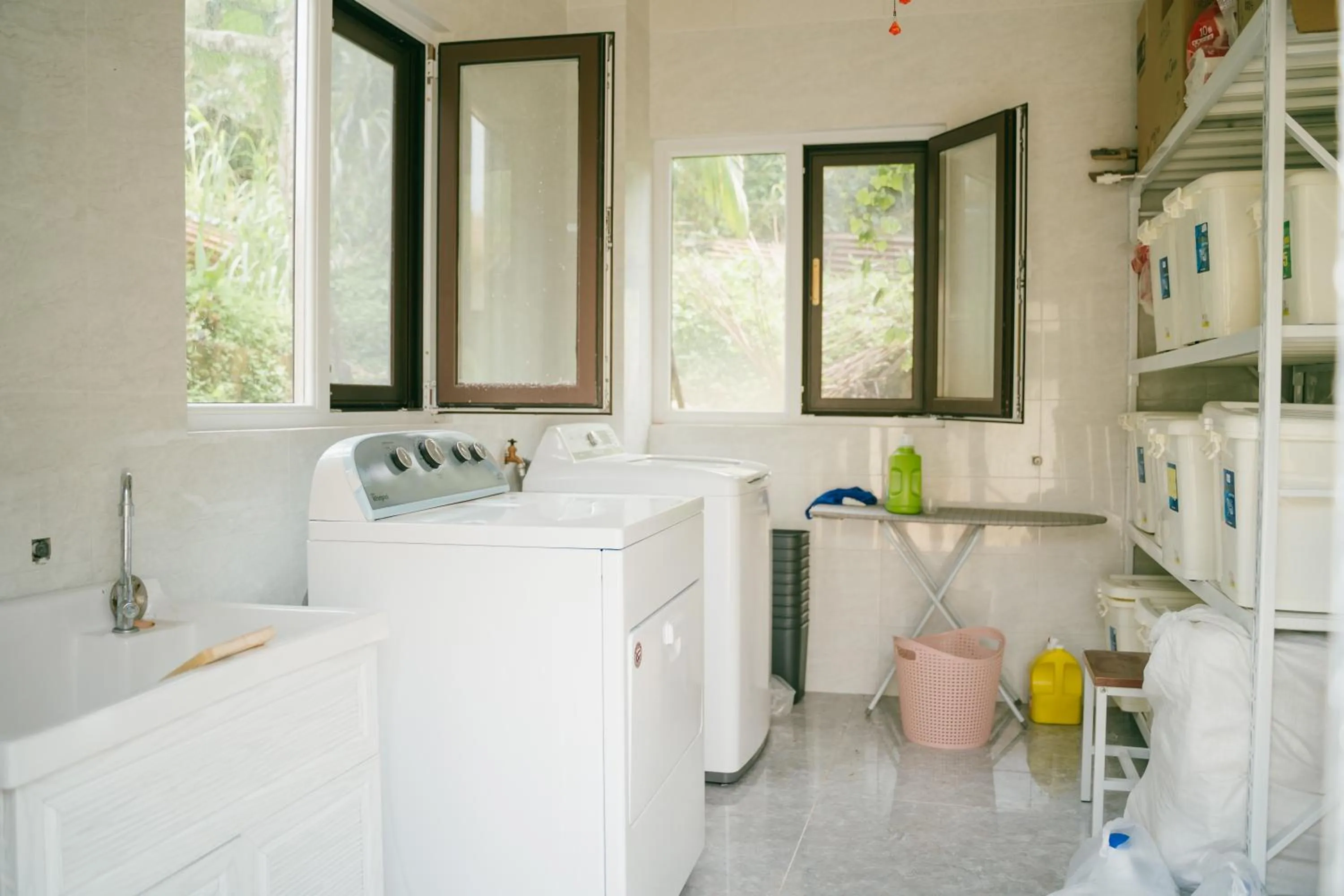 Area and facilities in Saipan Emerald Villa