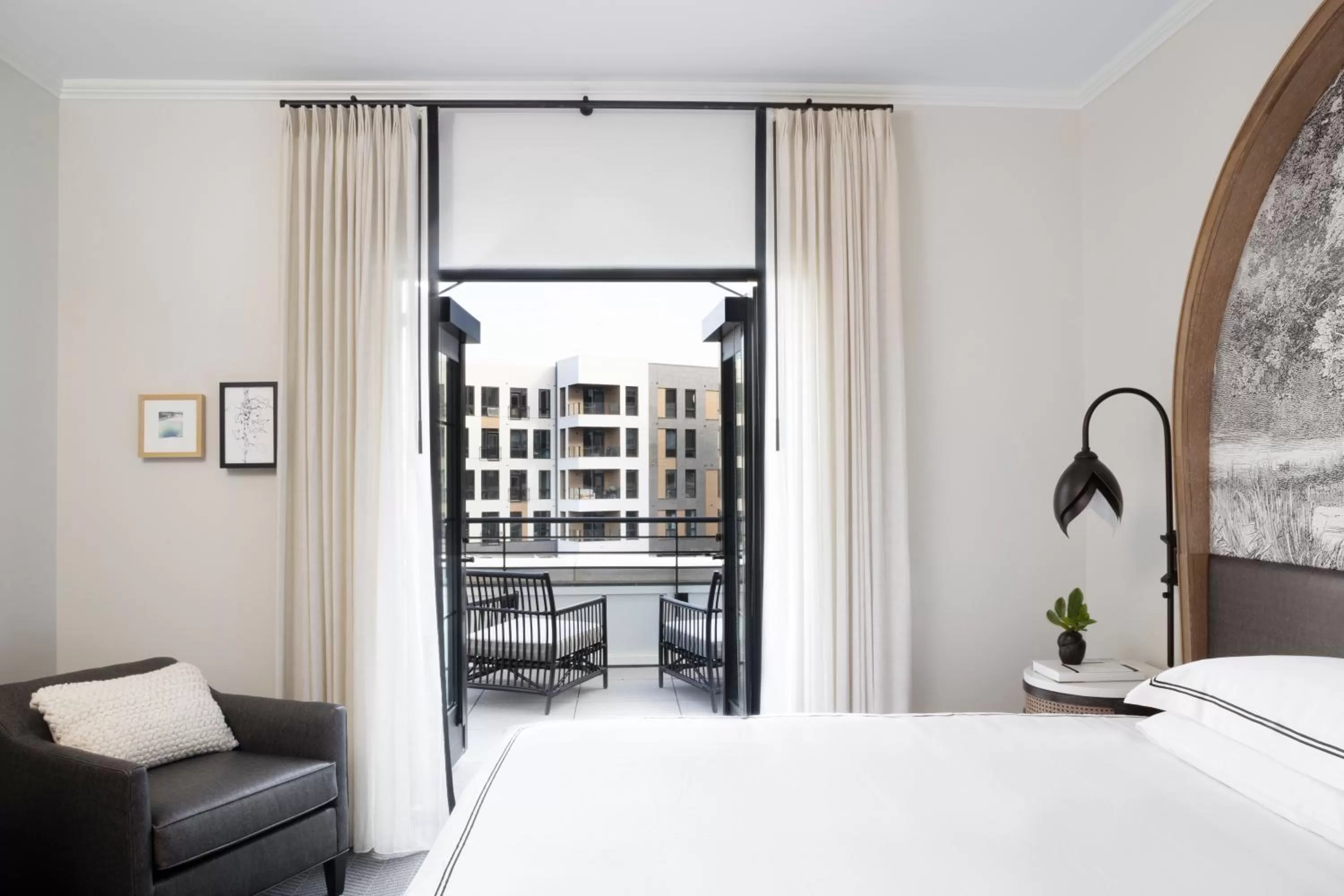 Premium King Room with Balcony and View in Kimpton Cottonwood Hotel by IHG