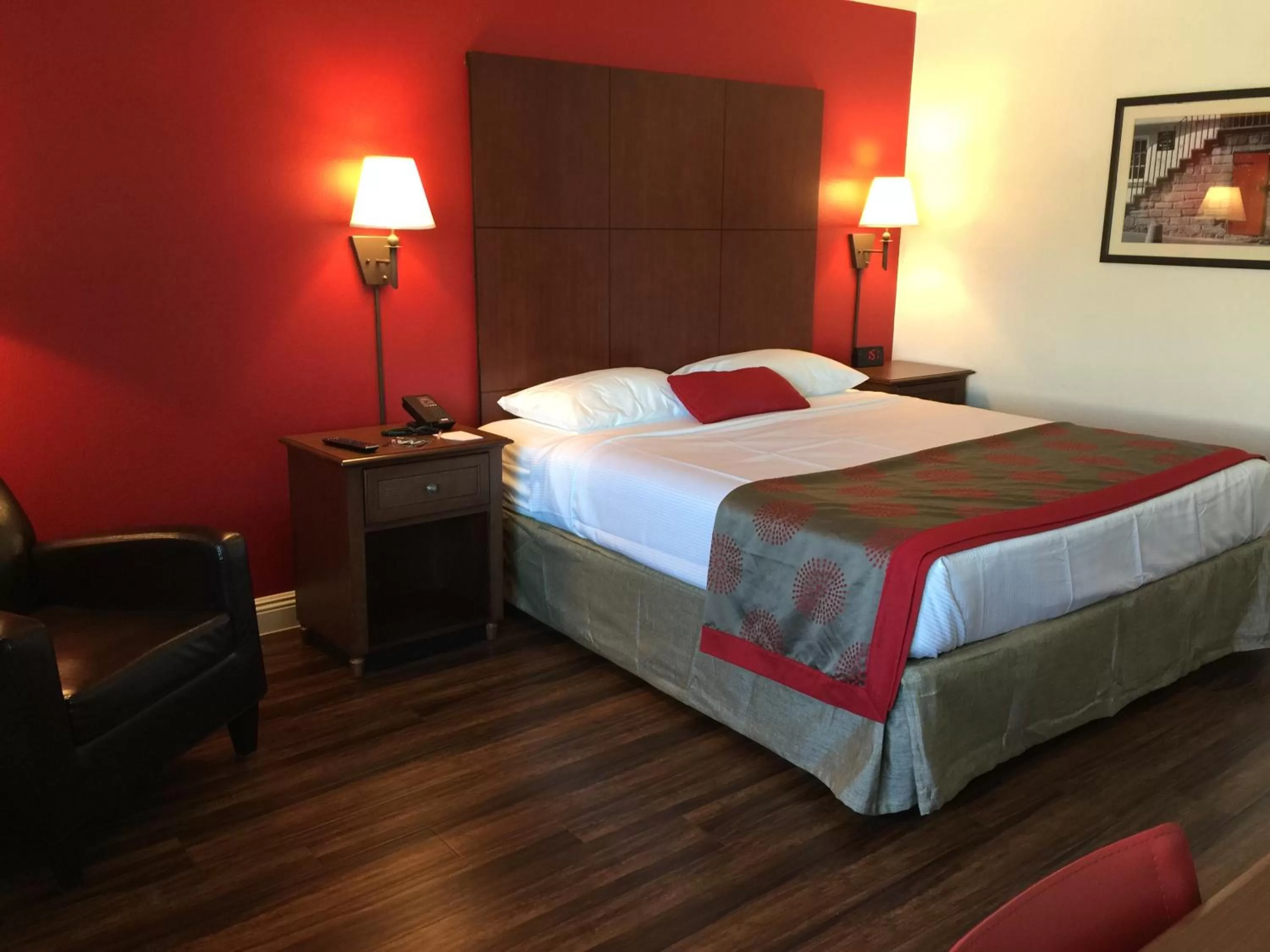 King Room - Non-Smoking in Ramada by Wyndham Torrance