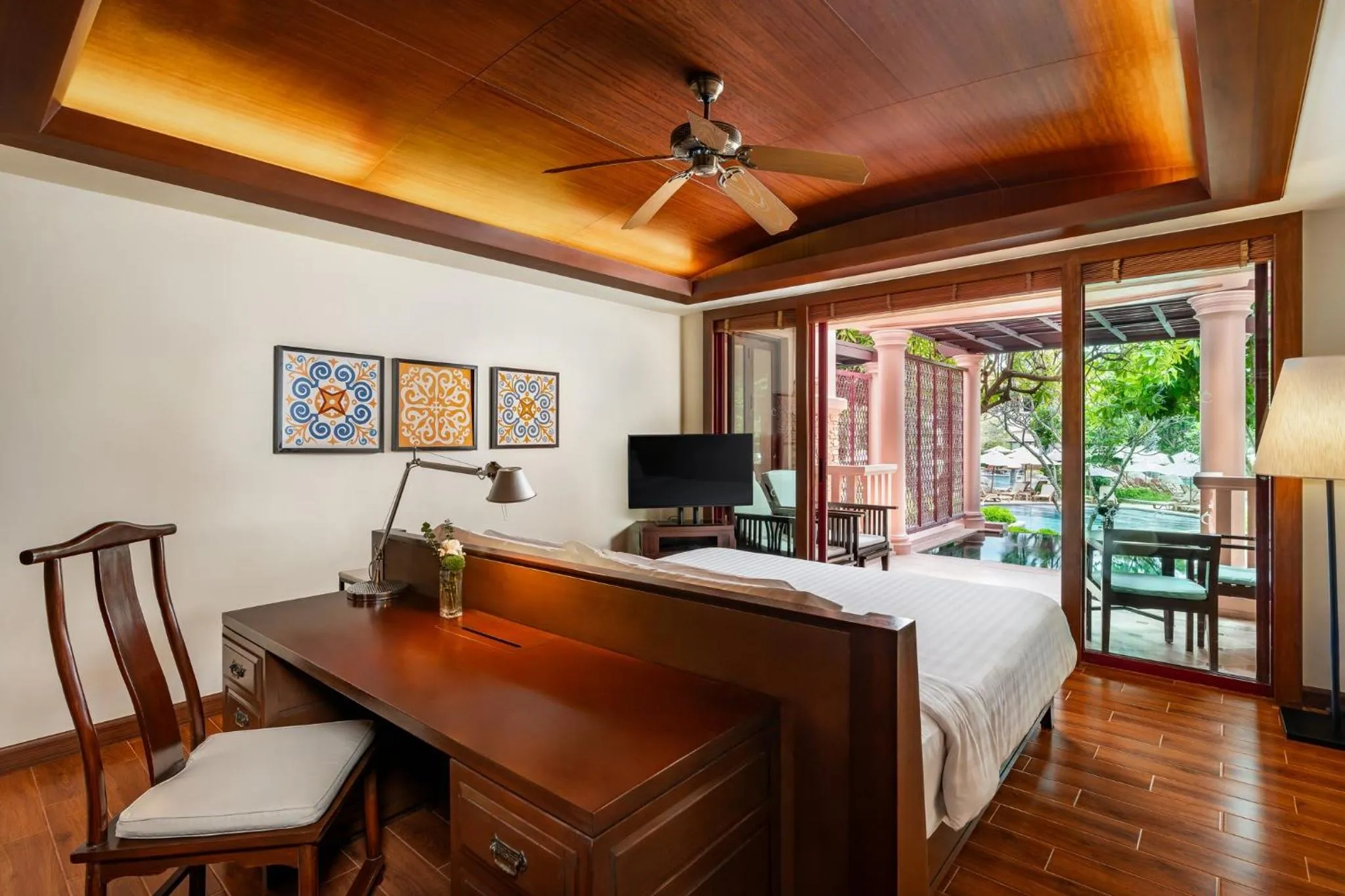 Deluxe Pool Suite - King in Centara Grand Beach Resort Phuket