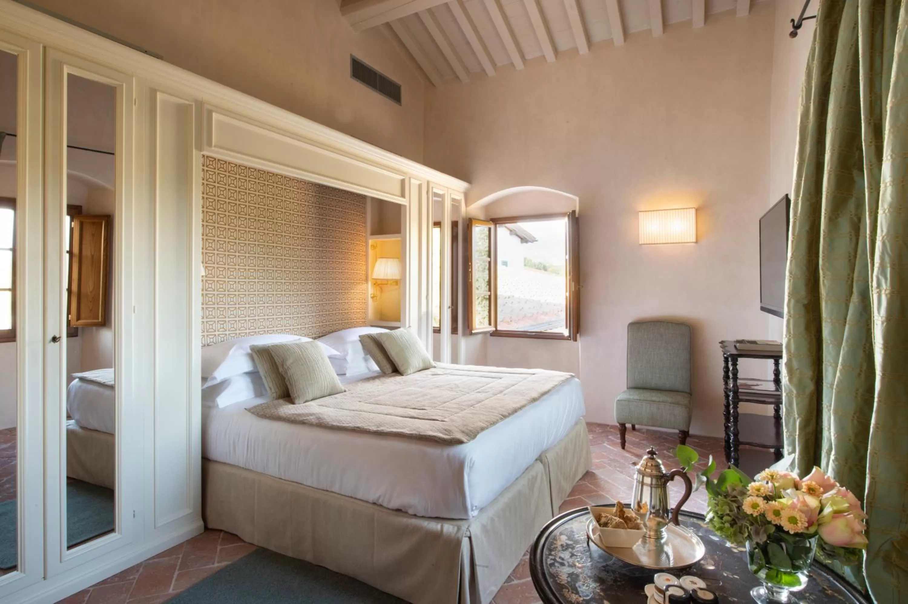 Superior Double Room in Viesca Toscana Suites & Villas