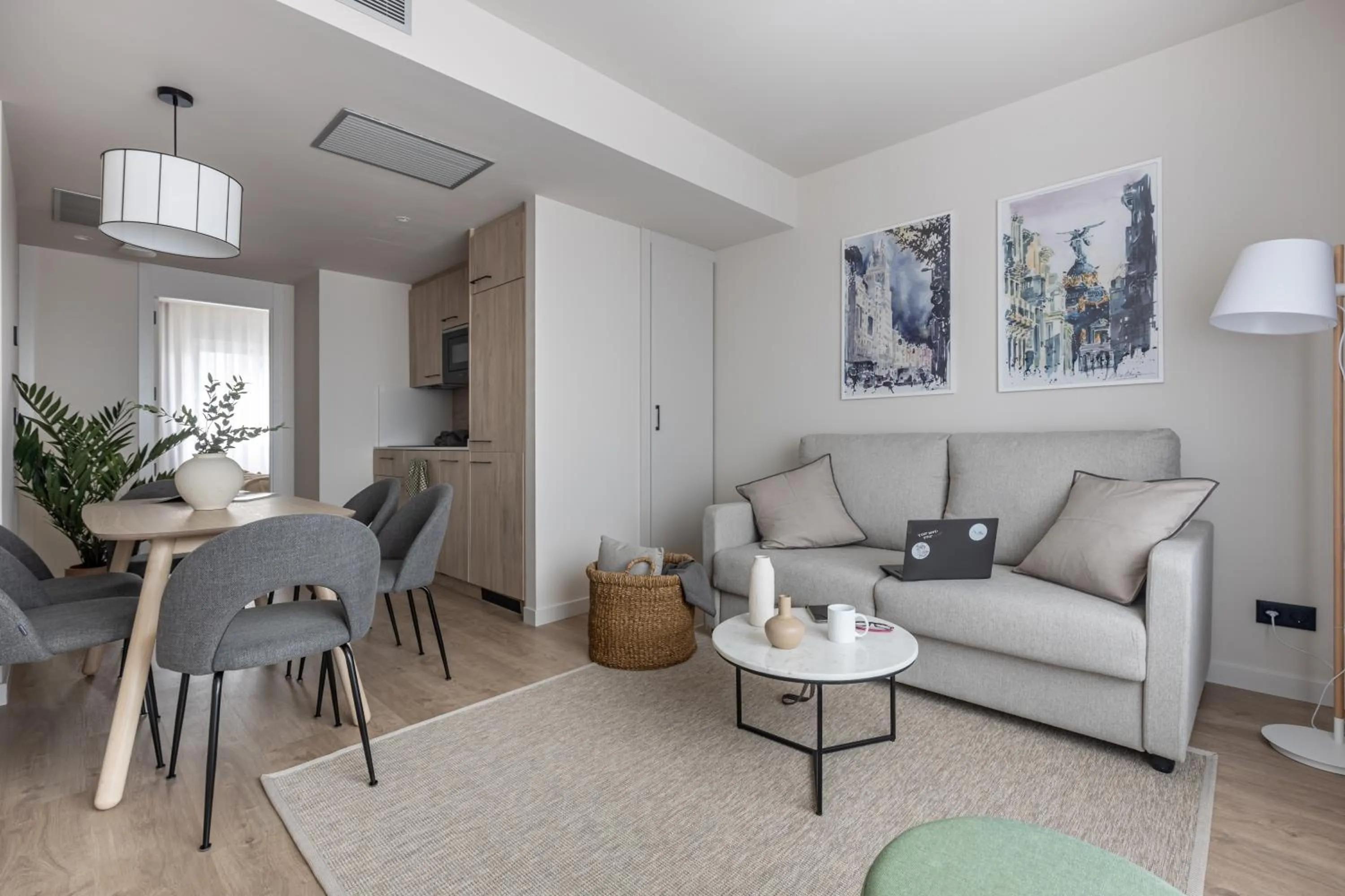 Two-Bedroom Apartment in Líbere Madrid Chamberí
