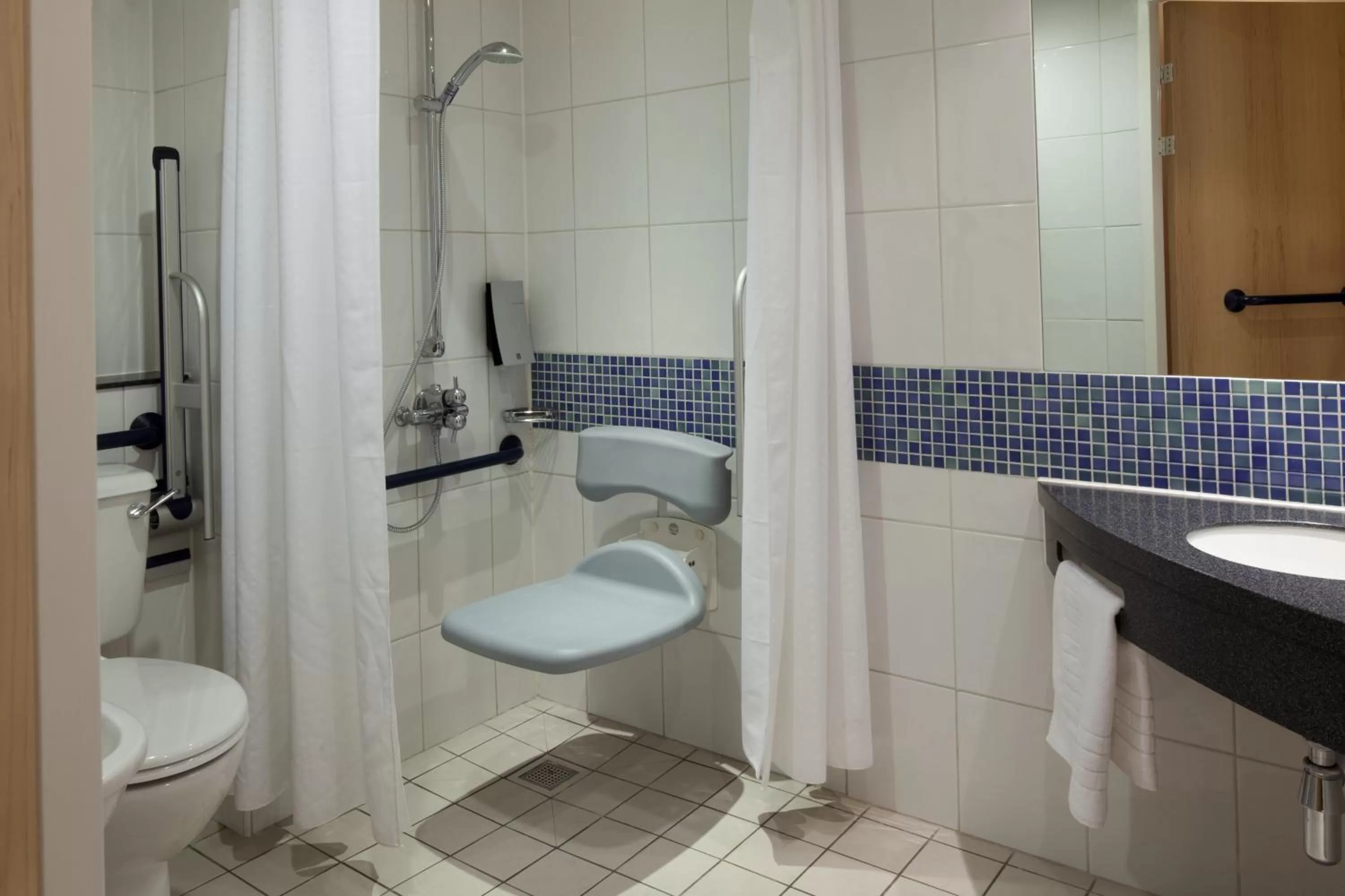 Double Room with Free Hot Breakfast - Accessible in Holiday Inn Express Walsall M6, J10 by IHG