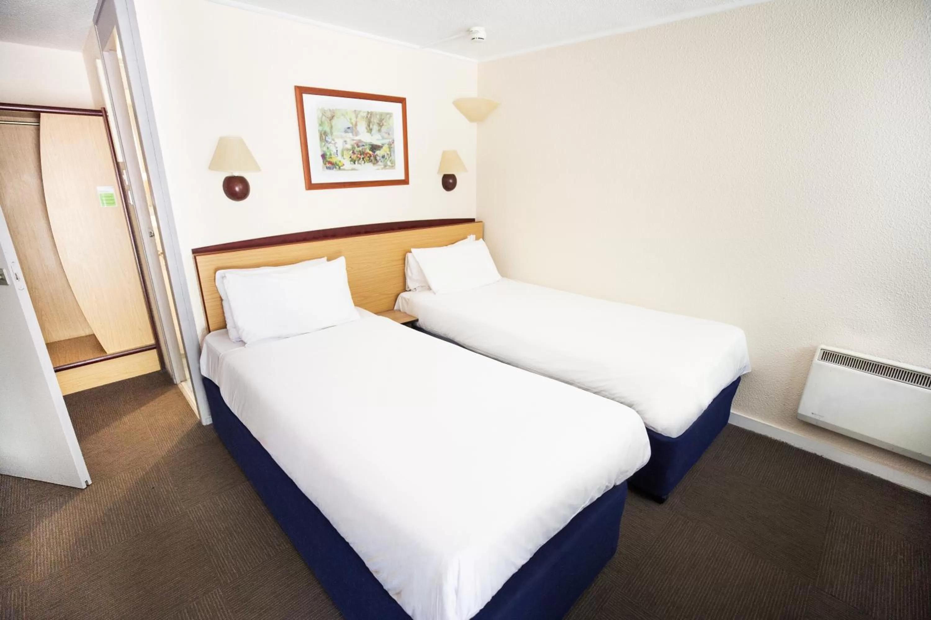 Twin Room in Campanile Hotel Hull