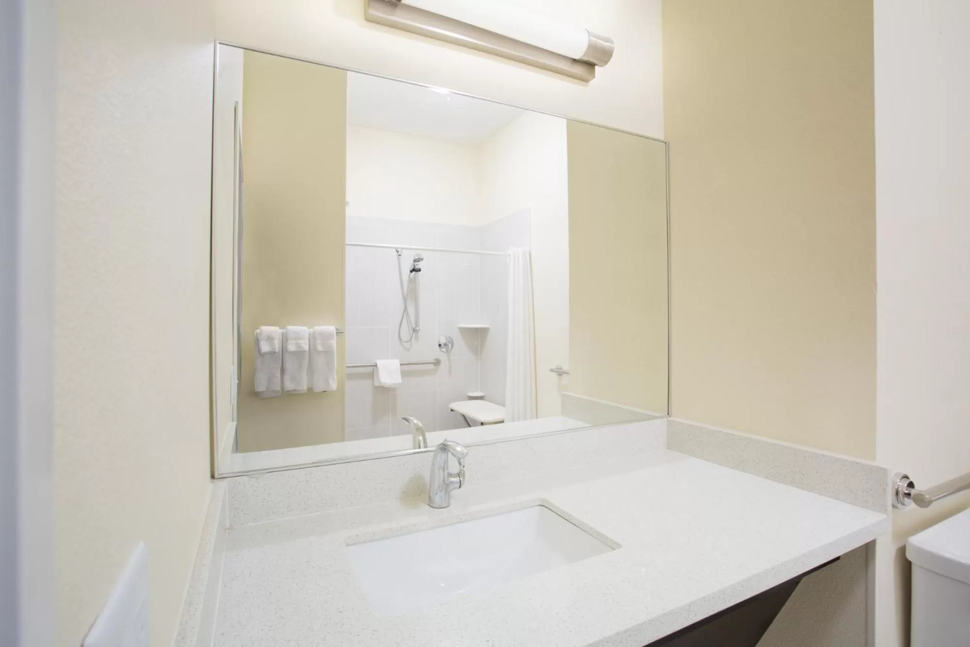 Studio Queen Suite with Tub - Communication Accessible  in Candlewood Suites Longmont - Boulder Area by IHG