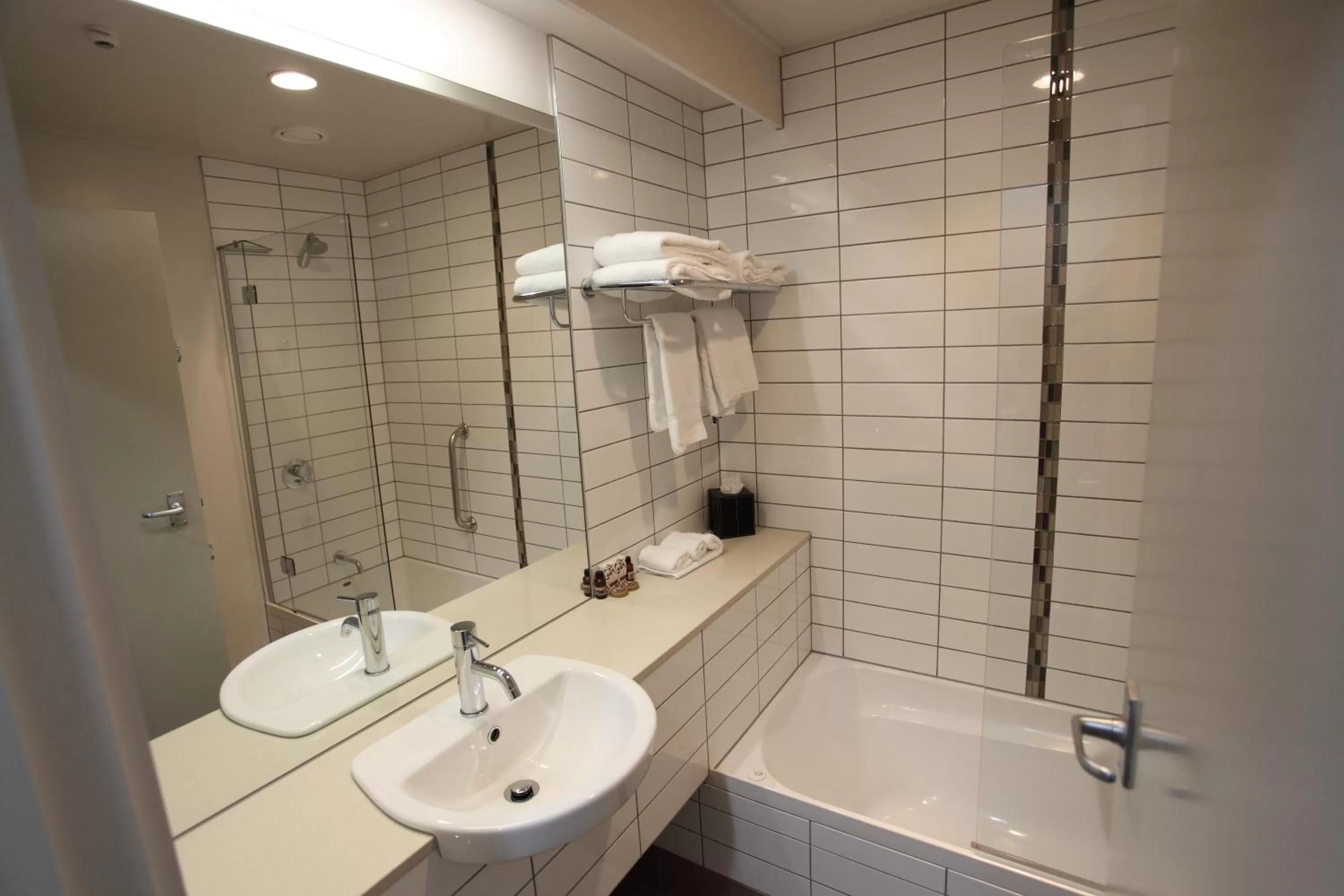 Standard Twin Room in Hotel Ashburton