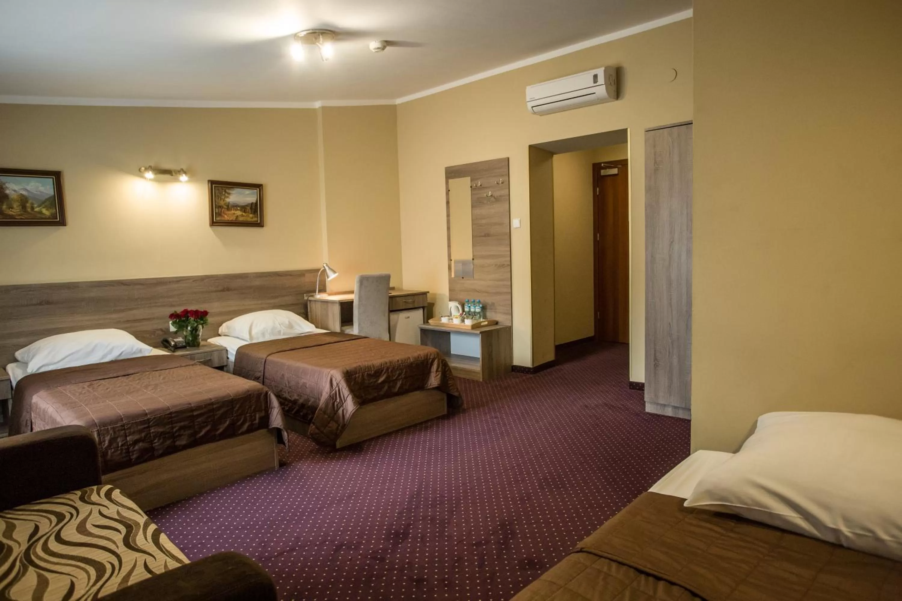 Triple Room in Hotel Maksymilian