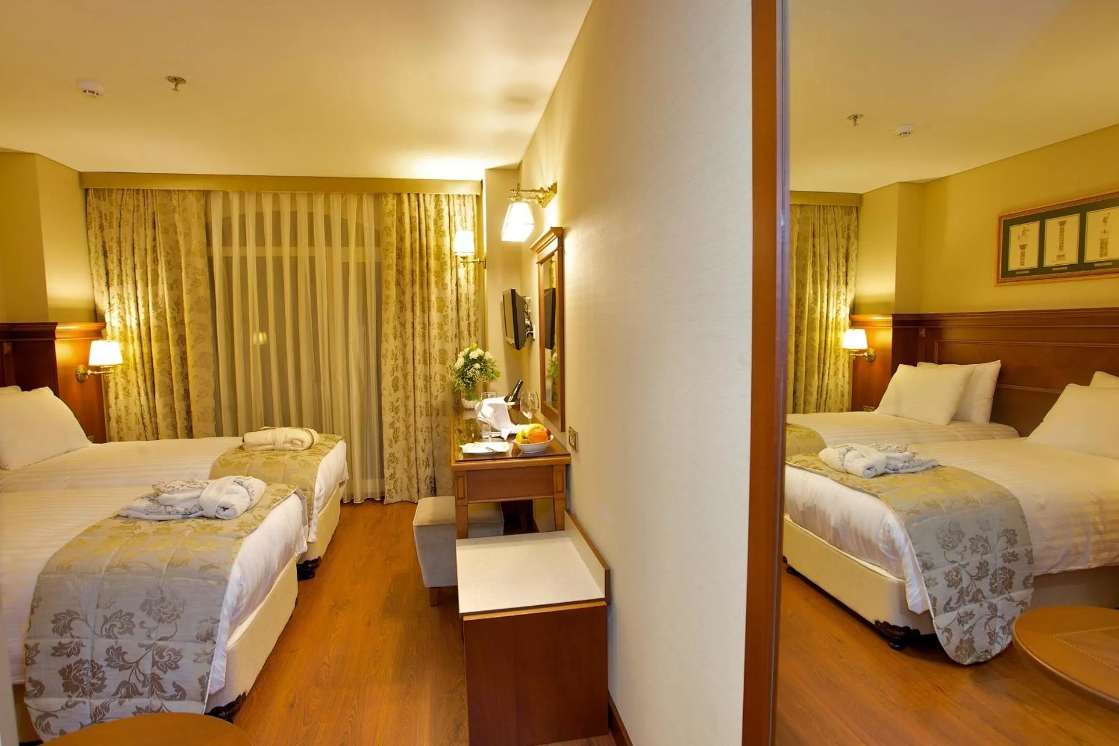 Family Connecting Rooms in Hotel Perula & SPA