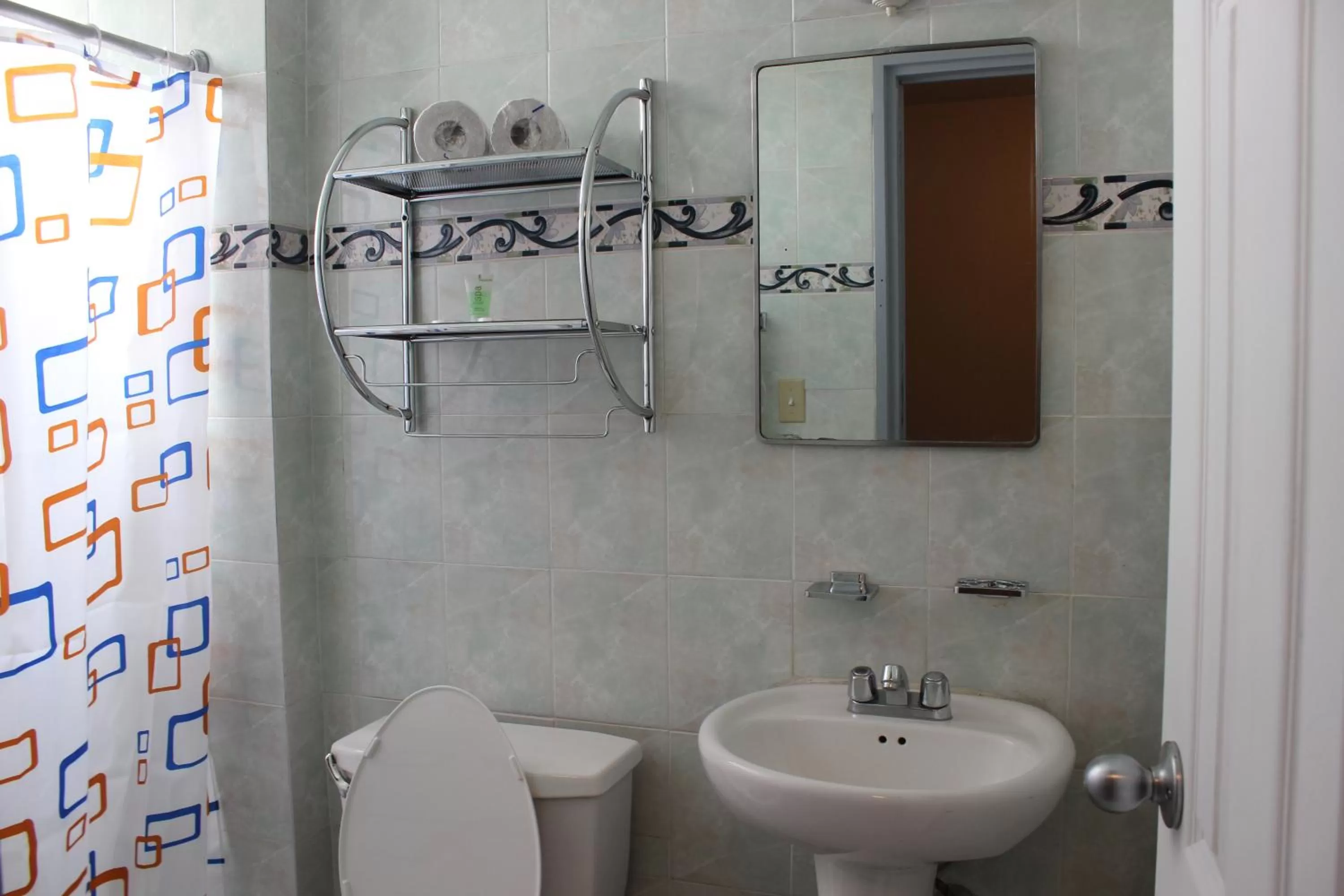 Queen Room in Hotel Caribe Panamá