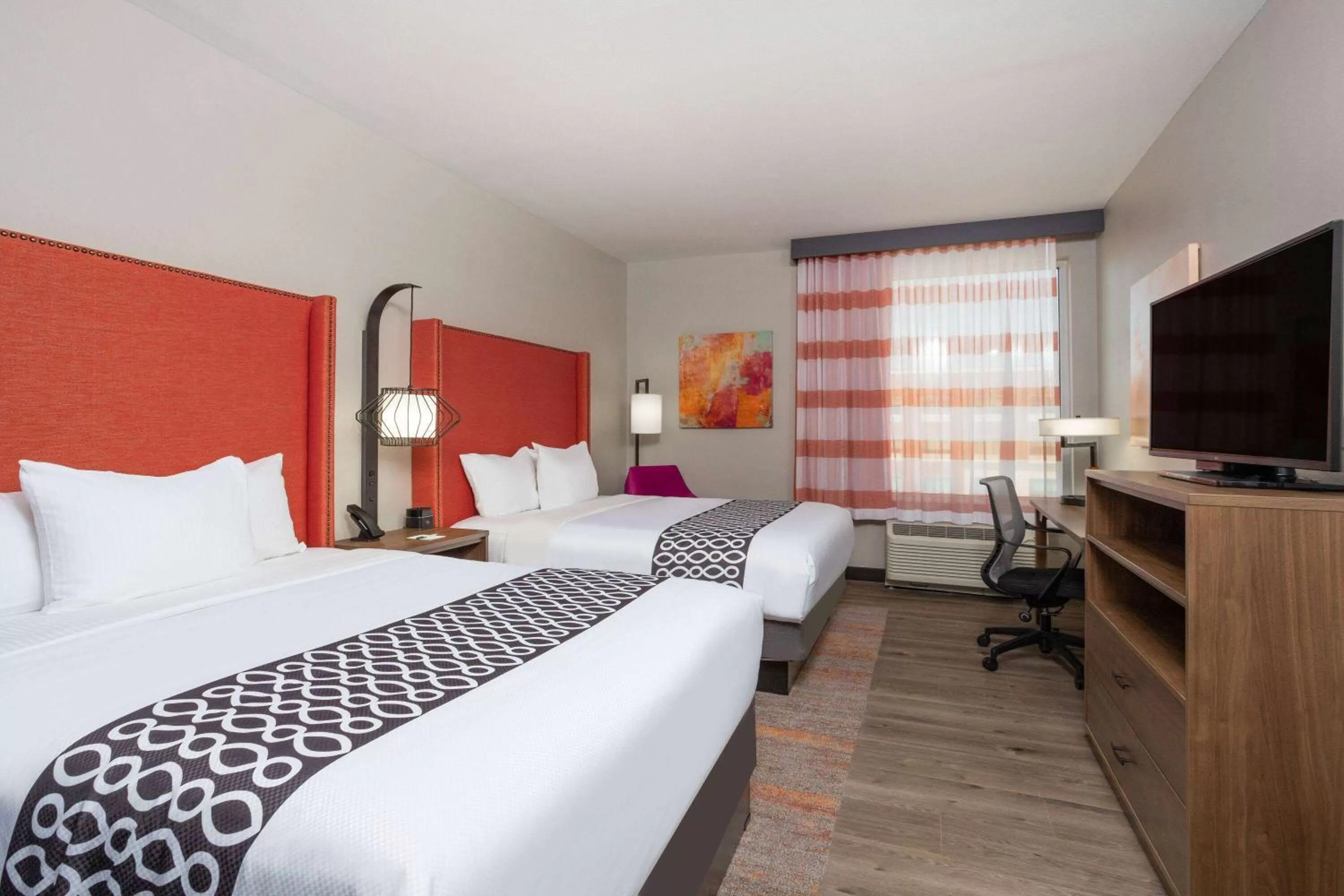 Queen Room with Two Queen Beds - Non-Smoking in La Quinta Inn & Suites by Wyndham Pflugerville