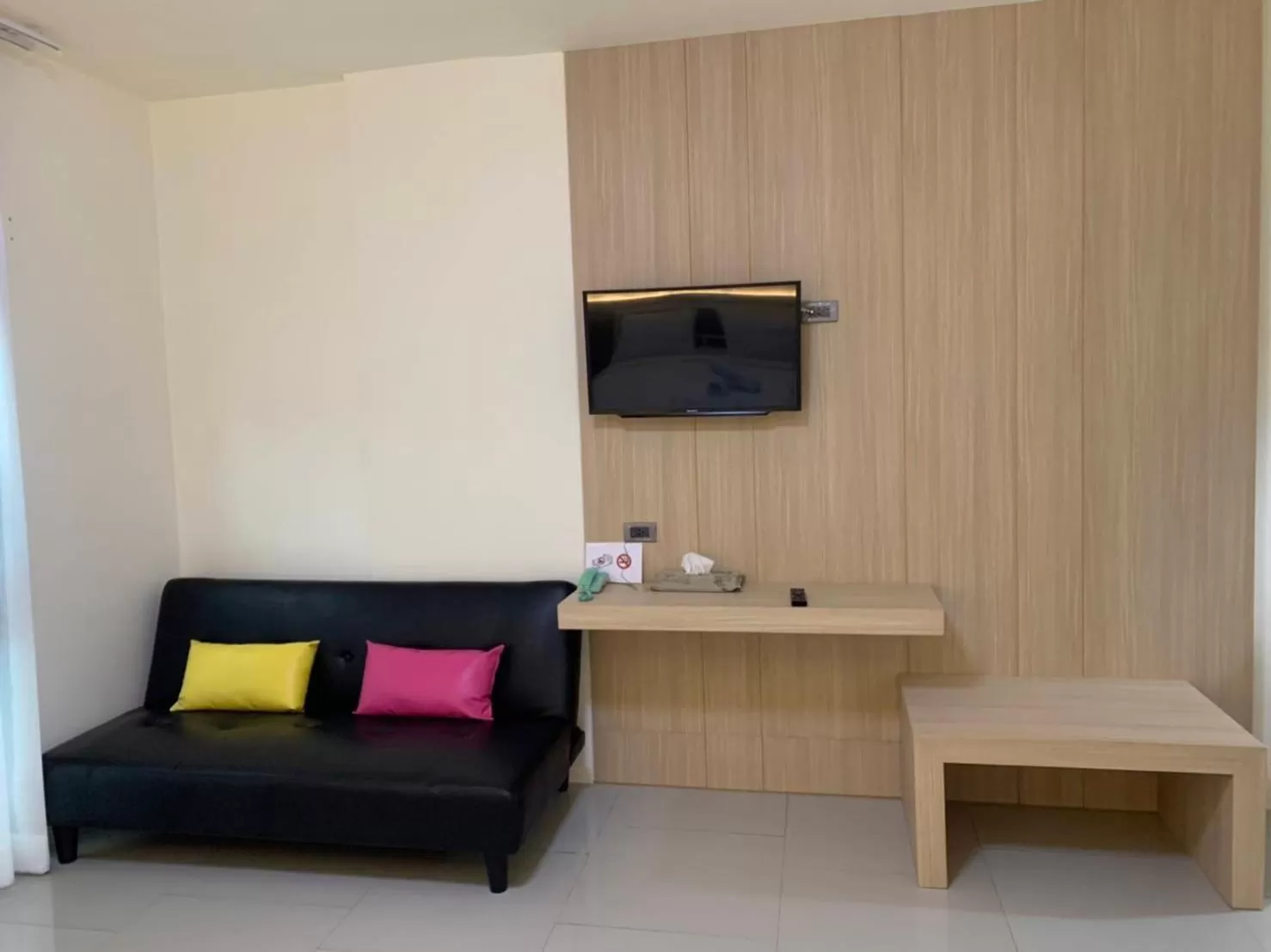 Deluxe Suite in Baansuanprannok Hotel