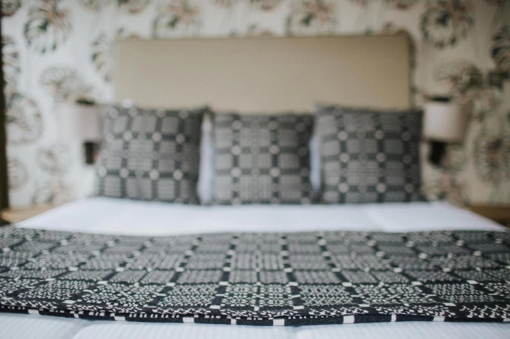 Bed in The Globe