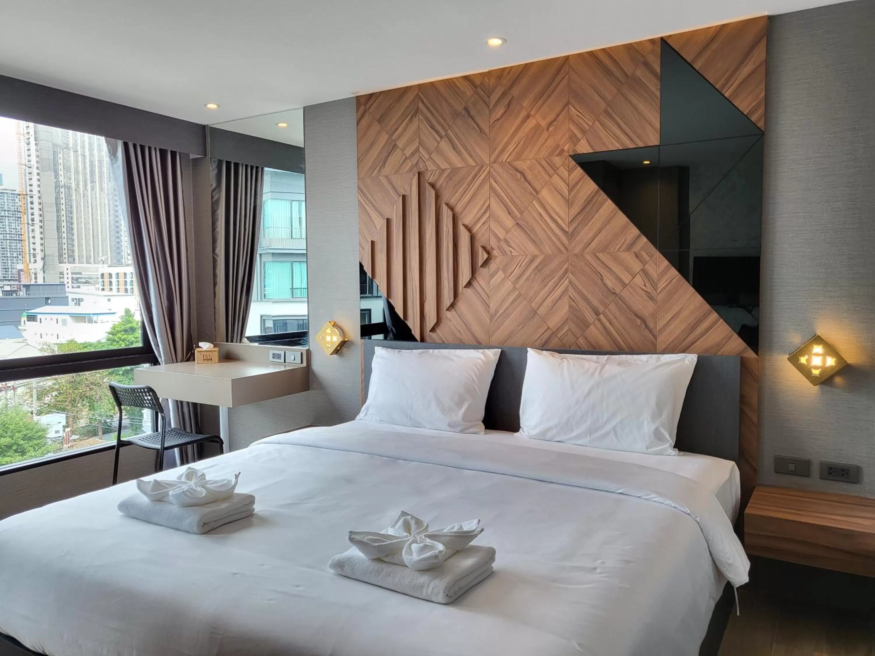 Superior King Room in S3 Siam Bangkok Hotel