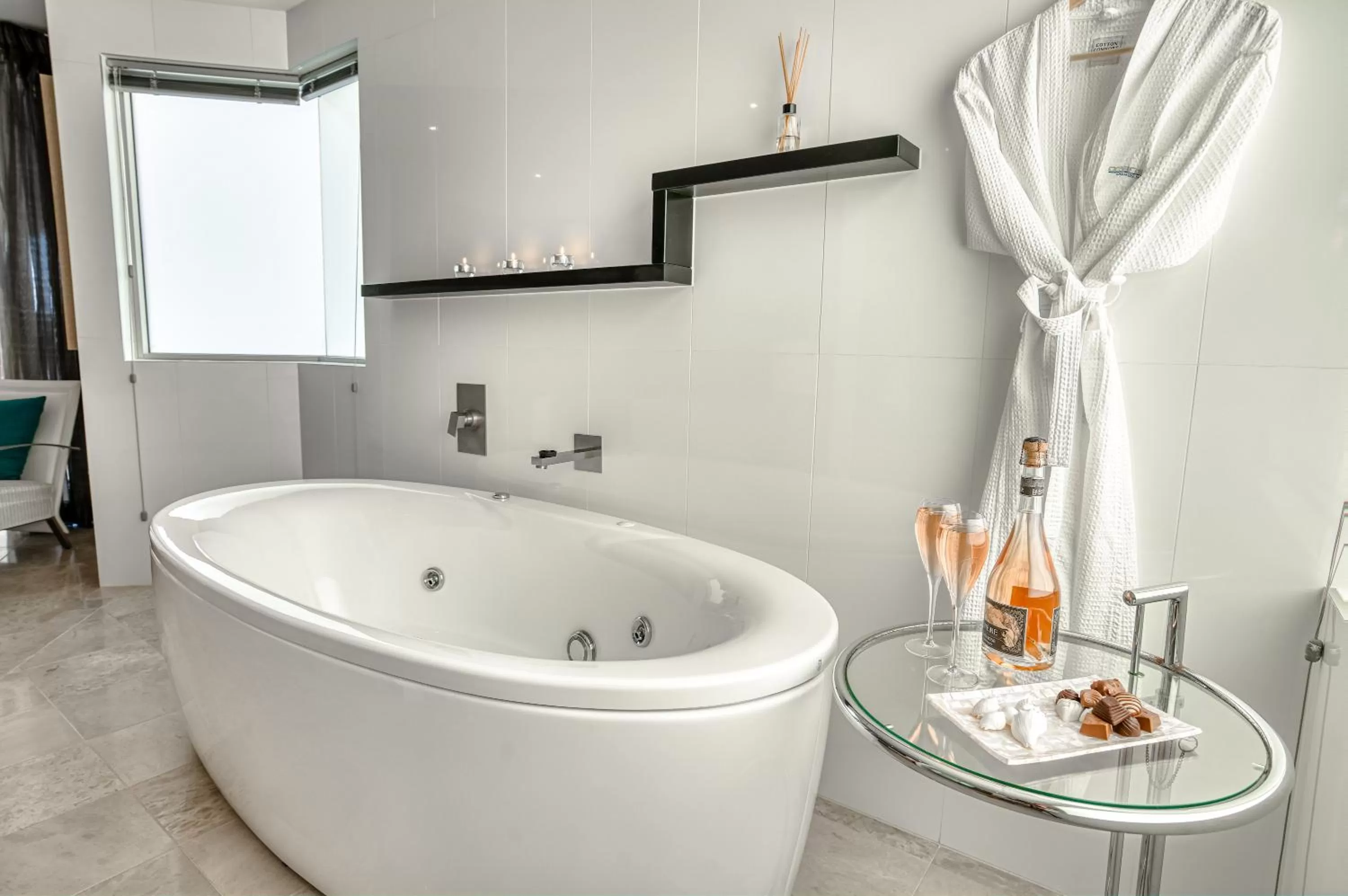 Three-Bedroom Superior Suite with Ocean View in Oceans Mooloolaba