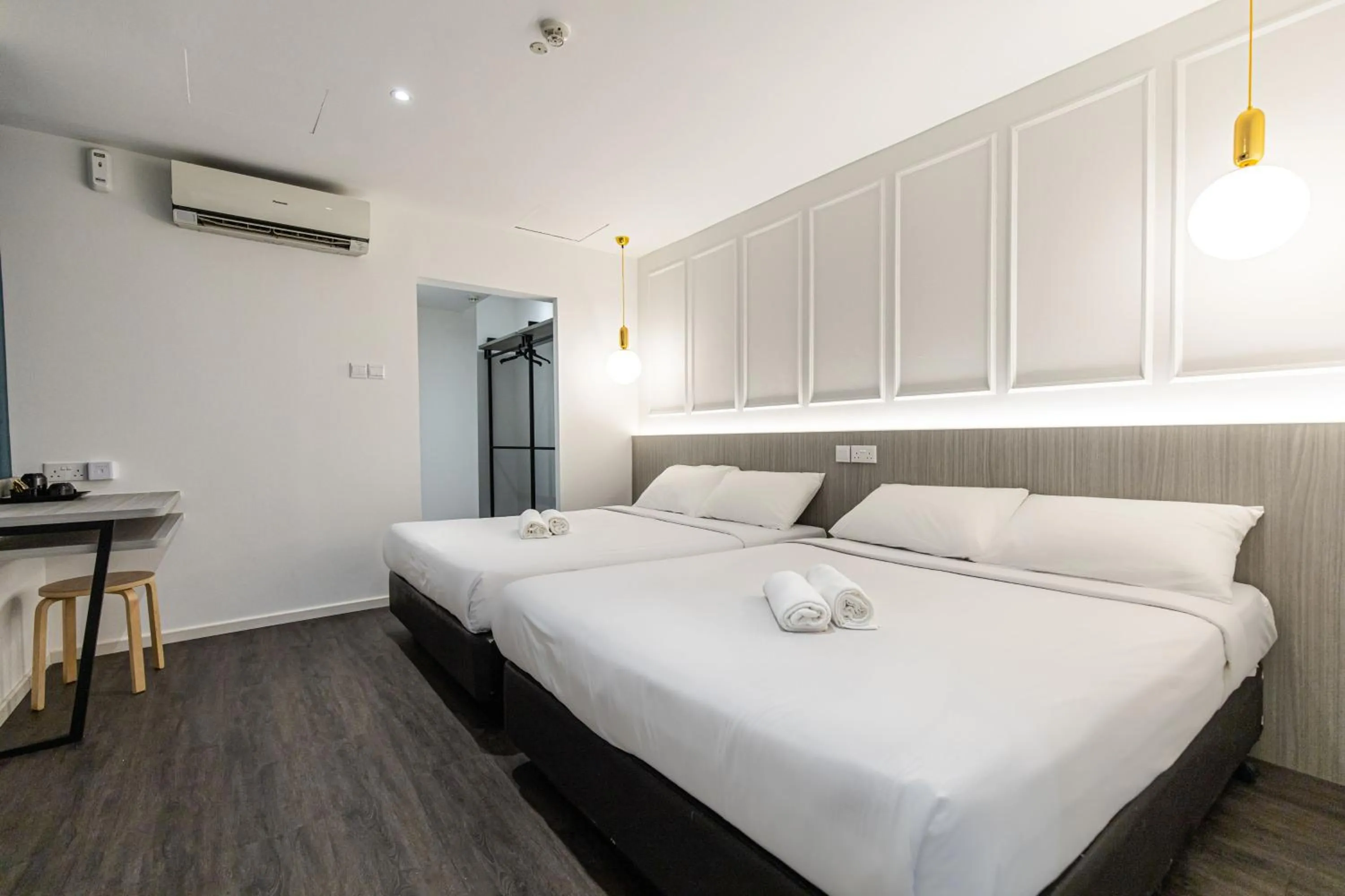 Quadruple Room in Philip Hotel