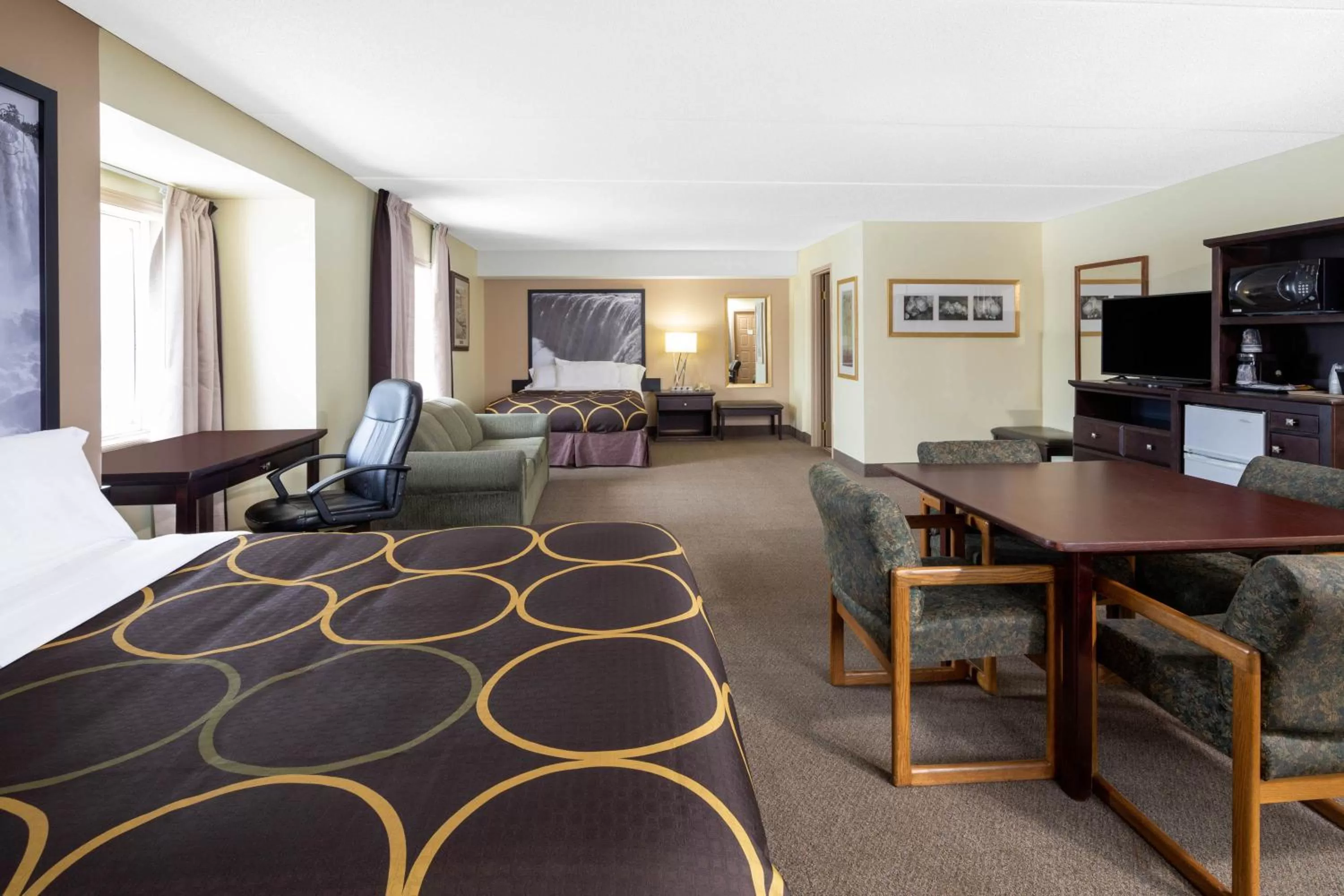Two-Bedroom Family Suite with Four Queen Beds - Non-Smoking in Super 8 by Wyndham Niagara Falls by the Falls